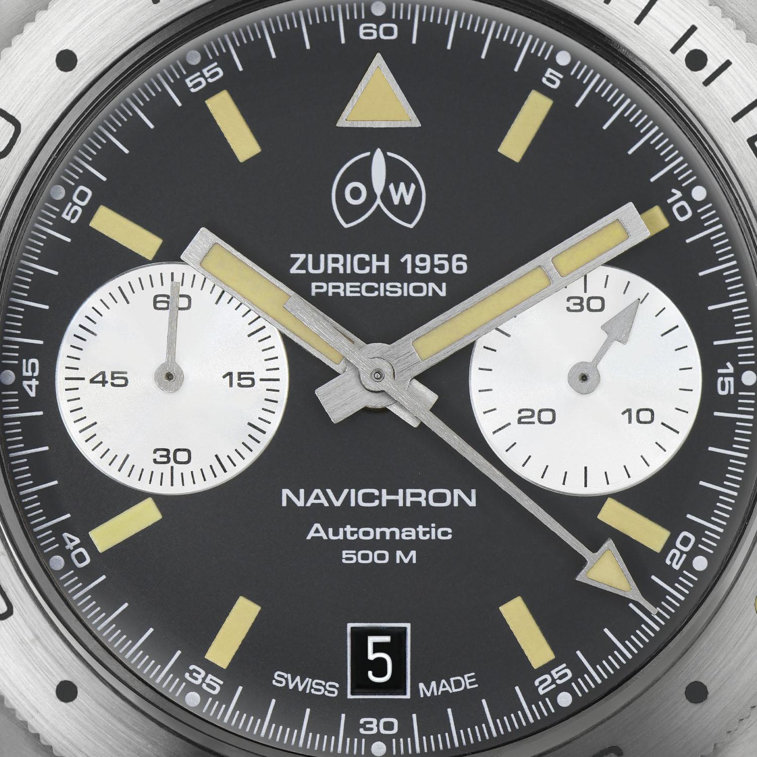Ollech and Wajs OW Navichron chronograph - 6 Ollech & Wajs Navichron Chronograph