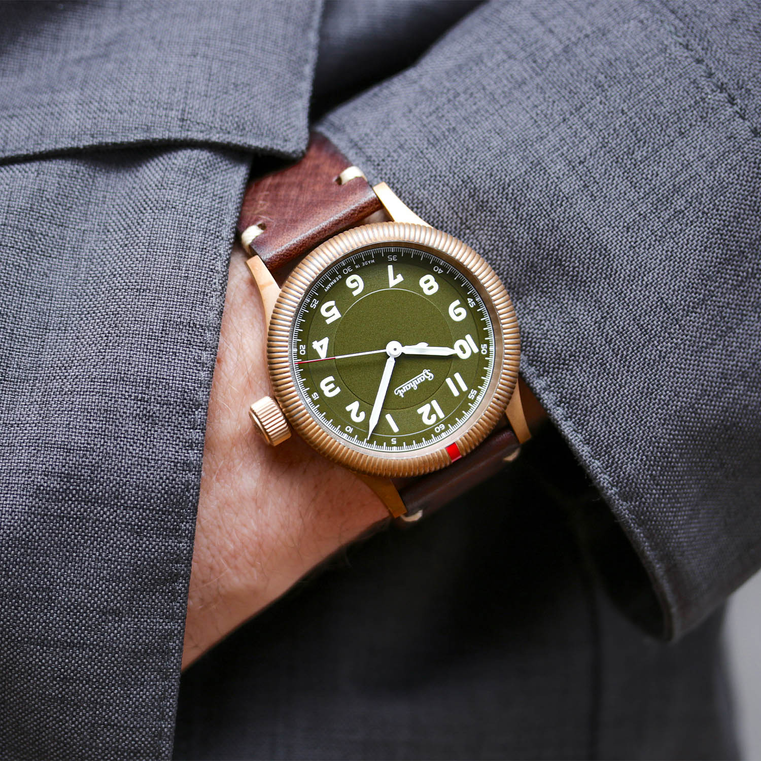 Hanhart Pioneer One Bronze Limited Edition Green Dial - 2 Hanhart Pioneer One Bronze Limited Edition Green Dial