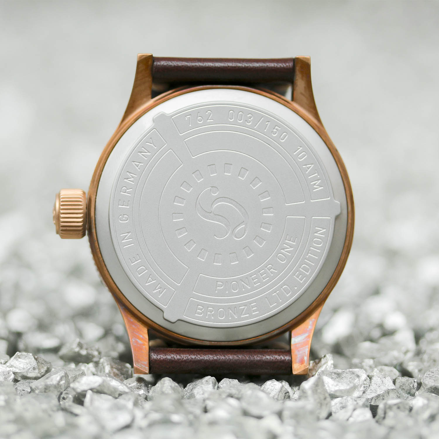 Hanhart Pioneer One Bronze Limited Edition Green Dial - 8 Hanhart Pioneer One Bronze Limited Edition Green Dial