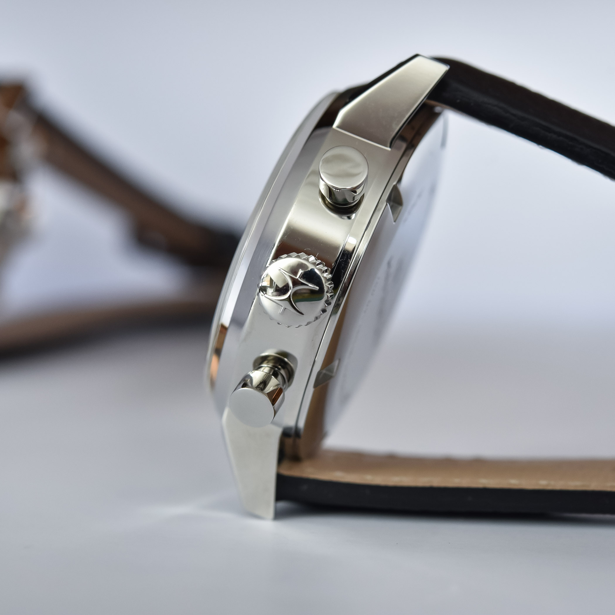 2021 Hamilton Intra-Matic Chronograph H Hand-Wound - review - 7 2021 Hamilton Intra-Matic Chronograph H Hand-Wound H38429730