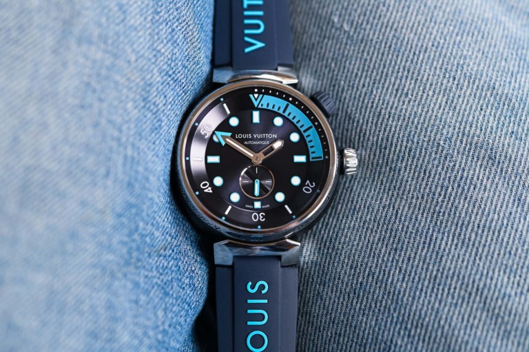 Louis Vuitton Tambour Street Diver Skyline Blue