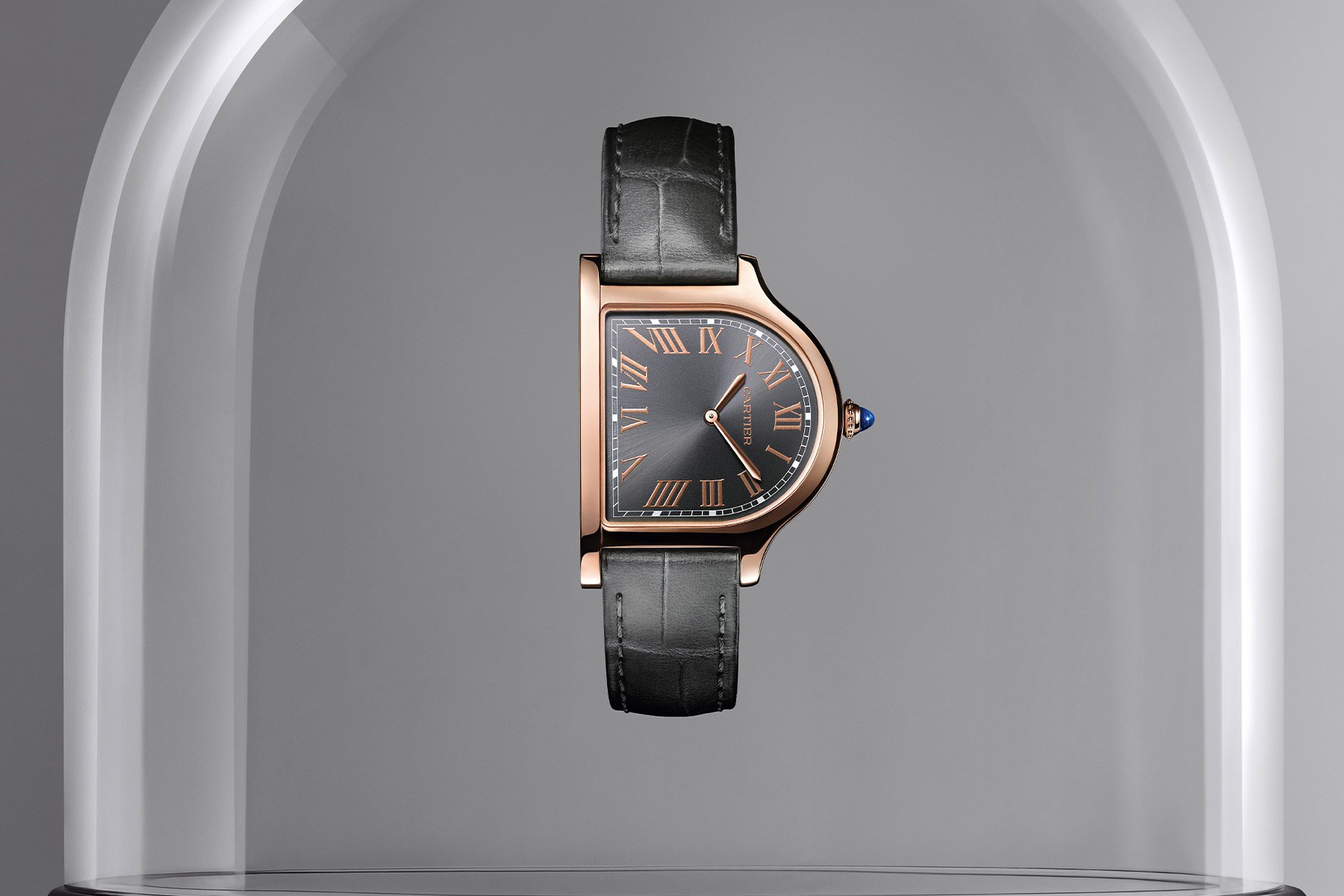 2021 Cloche de Cartier