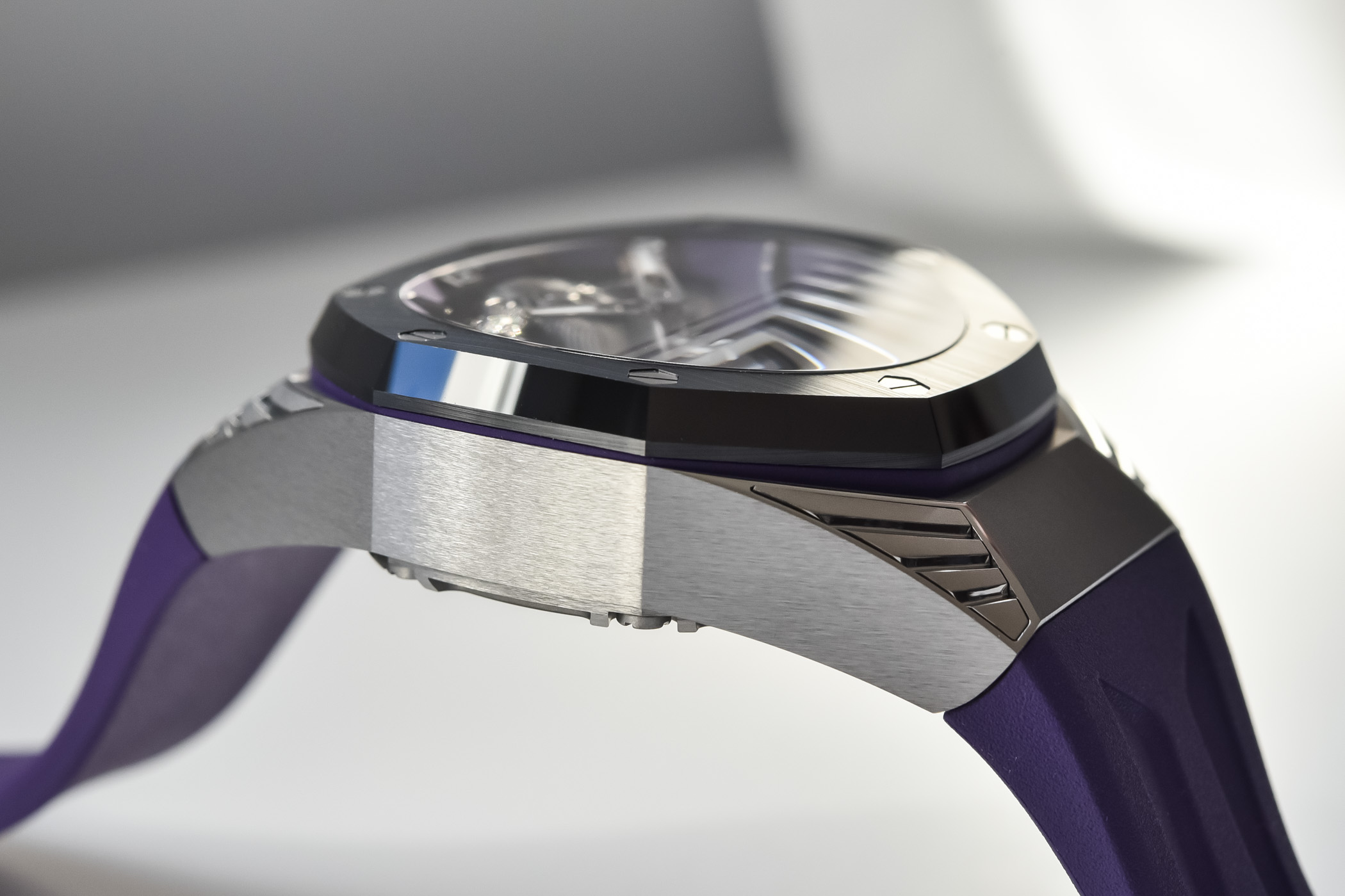 Audemars Piguet Royal Oak Concept Black Panther Flying Tourbillon 26620IO.OO.D077CA.01 - review - 6 Audemars Piguet Royal Oak Concept Black Panther Flying Tourbillon 26620IO.OO.D077CA.01