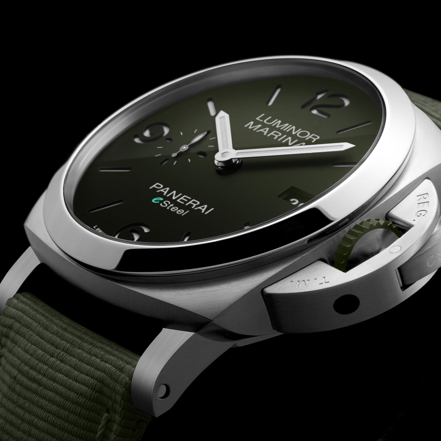Panerai Luminor Marina eSteel PAM01356 green 2021 Panerai Luminor Marina eSteel PAM01356 green 2021