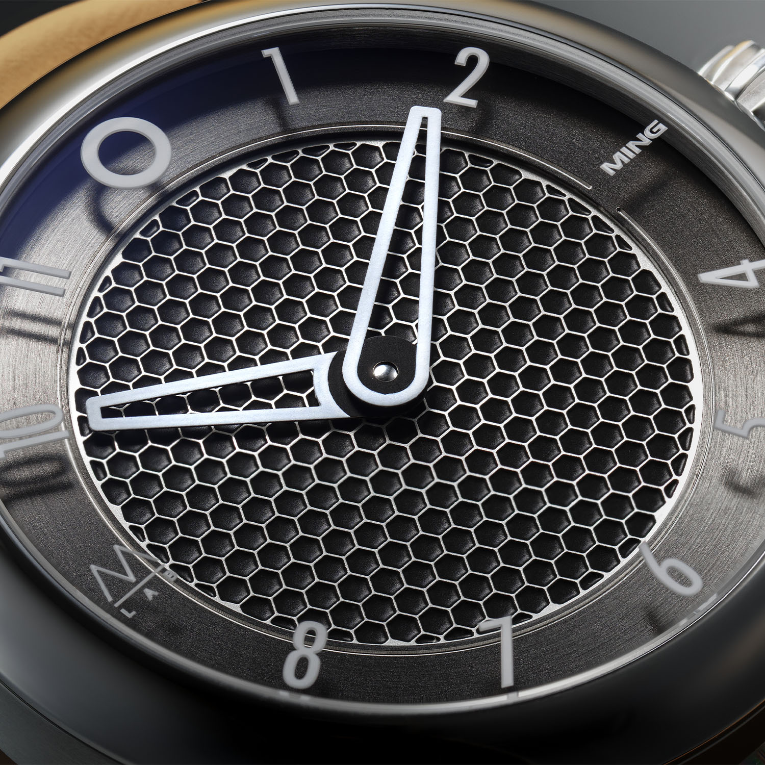 17.09 MING x Massena LAB Limited Edition Honey and Black - 9 17.09 MING x Massena LAB Limited Edition Honey and Black