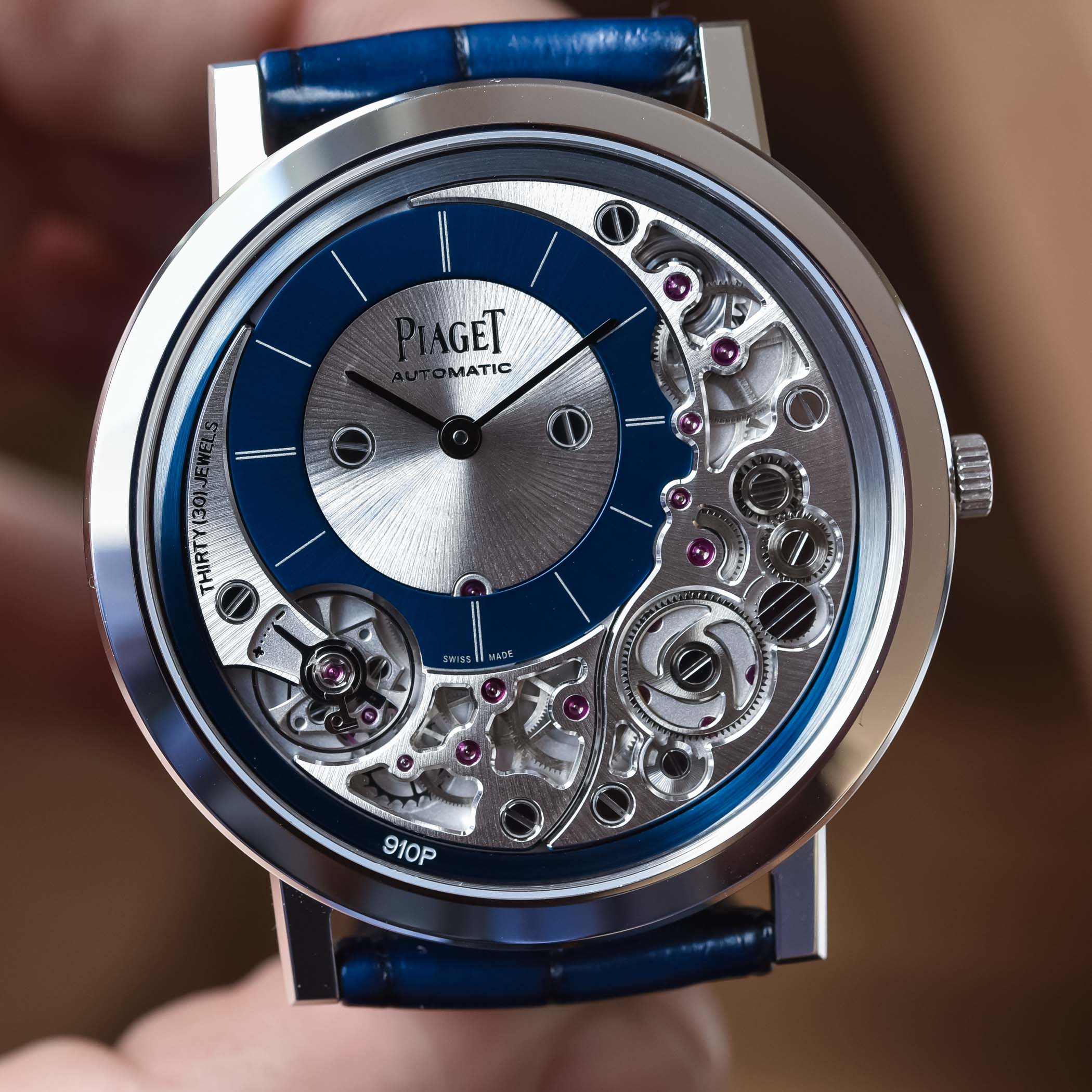 Piaget Altiplano Ultimate Automatic 910P White Gold Blue Dial G0A45123