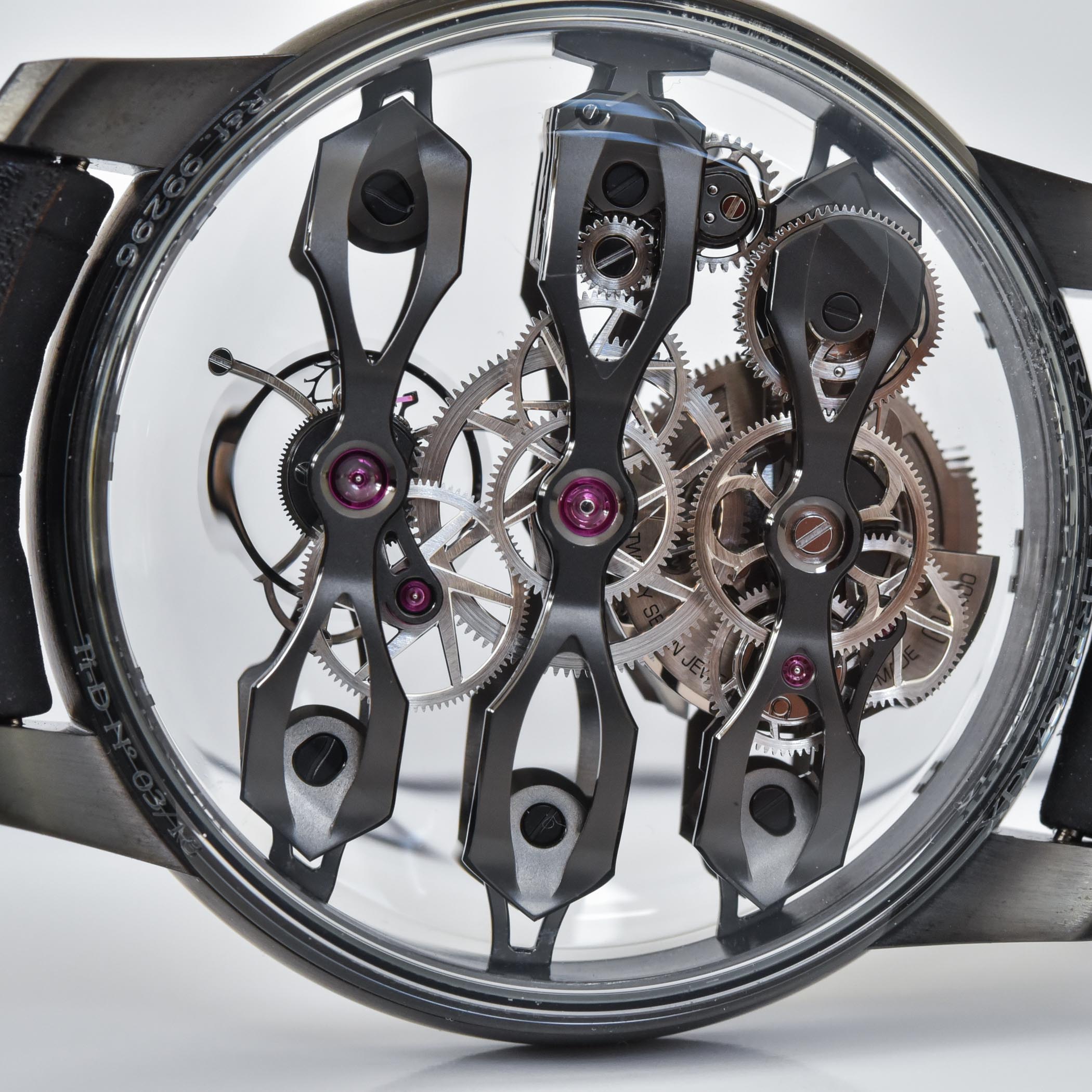 Girard-Perregaux Tourbillon With Three Flying Bridges Aston Martin Edition - hands-on - 4 Girard-Perregaux Tourbillon With Three Flying Bridges Aston Martin Edition - hands-on - 4