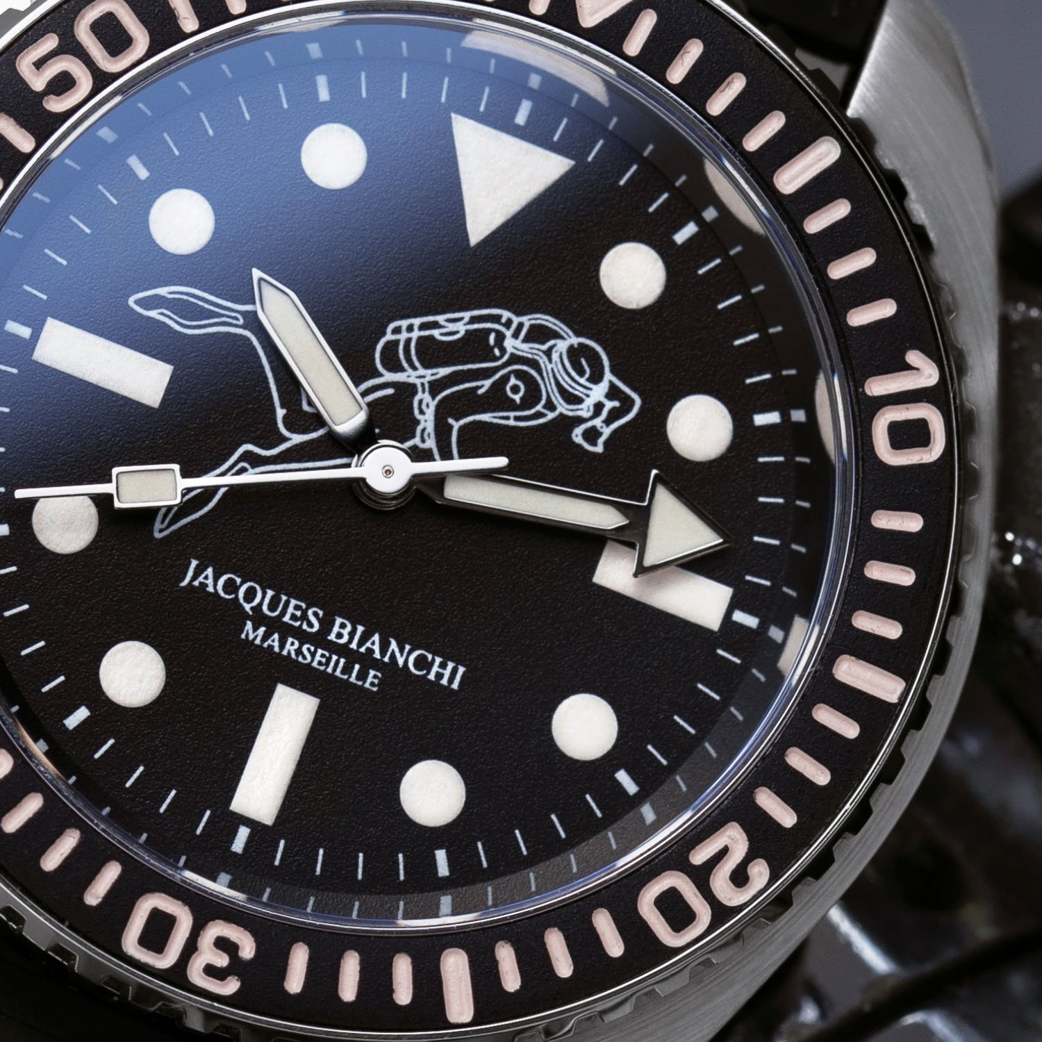 Jacques Bianchi JB200 Dive Watch 2021 Re-Edition - 7 Jacques Bianchi JB200 Dive Watch 2021 Re-Edition kickstarter