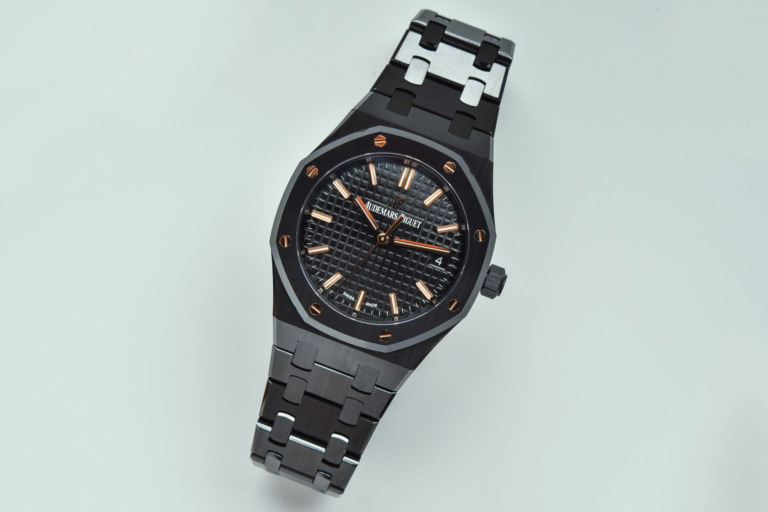 Audemars Piguet Royal Oak Selfwinding 34mm black Ceramic - 77350CE.OO.1266CE.01