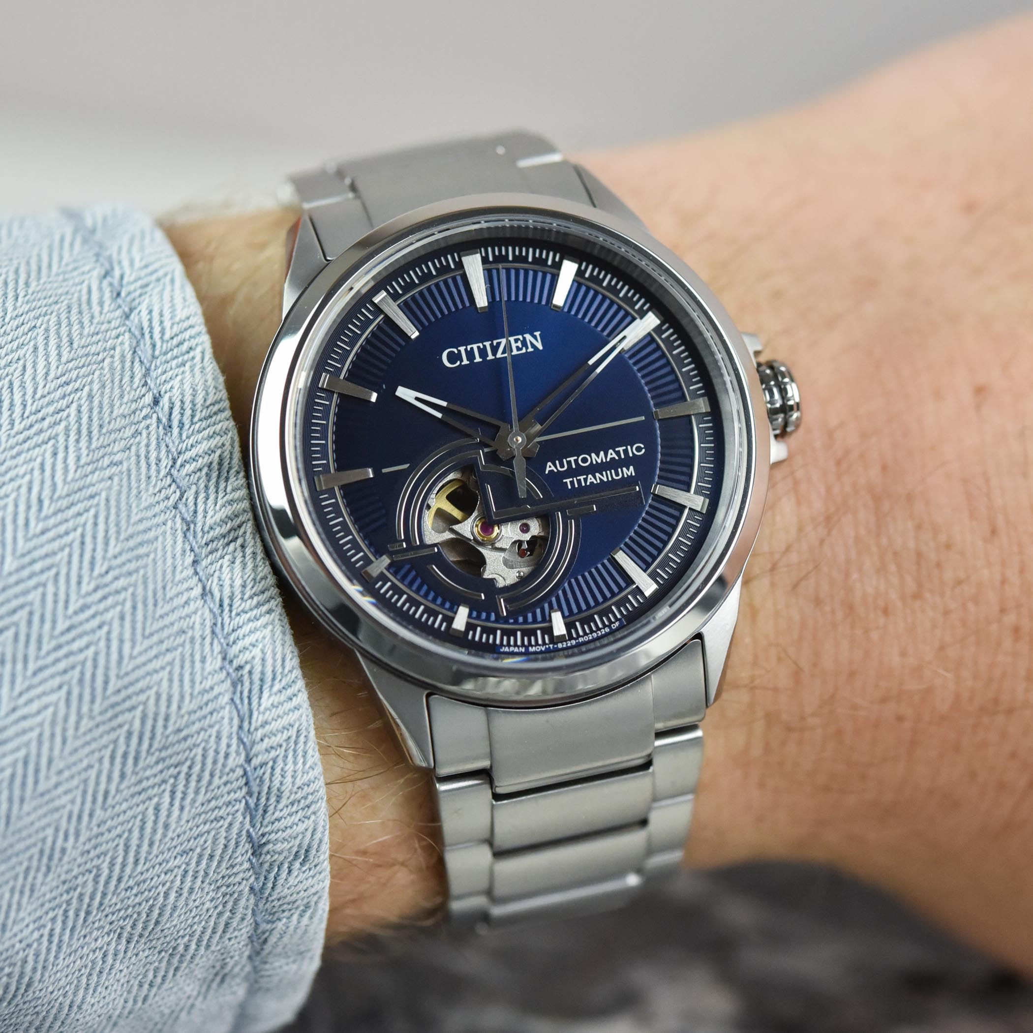 Citizen Super Titanium Mechanical NH9120-88L - Review - 3 Citizen Super Titanium Mechanical NH9120-88L - Review - 3