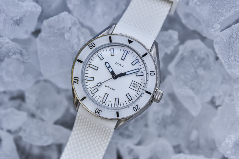 Doxa SUB 200 Whitepearl