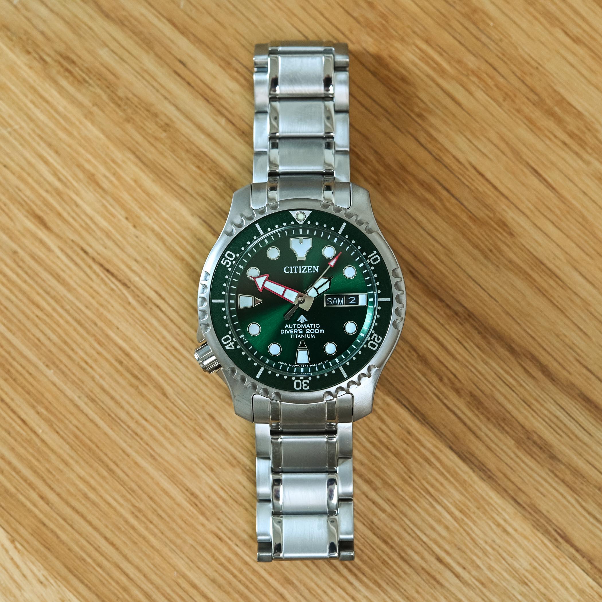 Citizen Promaster Marine Automatic Diver 200m Super Titanium Green Dial NY0100-50XE - review - 10 Citizen Promaster Marine Automatic Diver 200m Super Titanium Green Dial NY0100-50XE