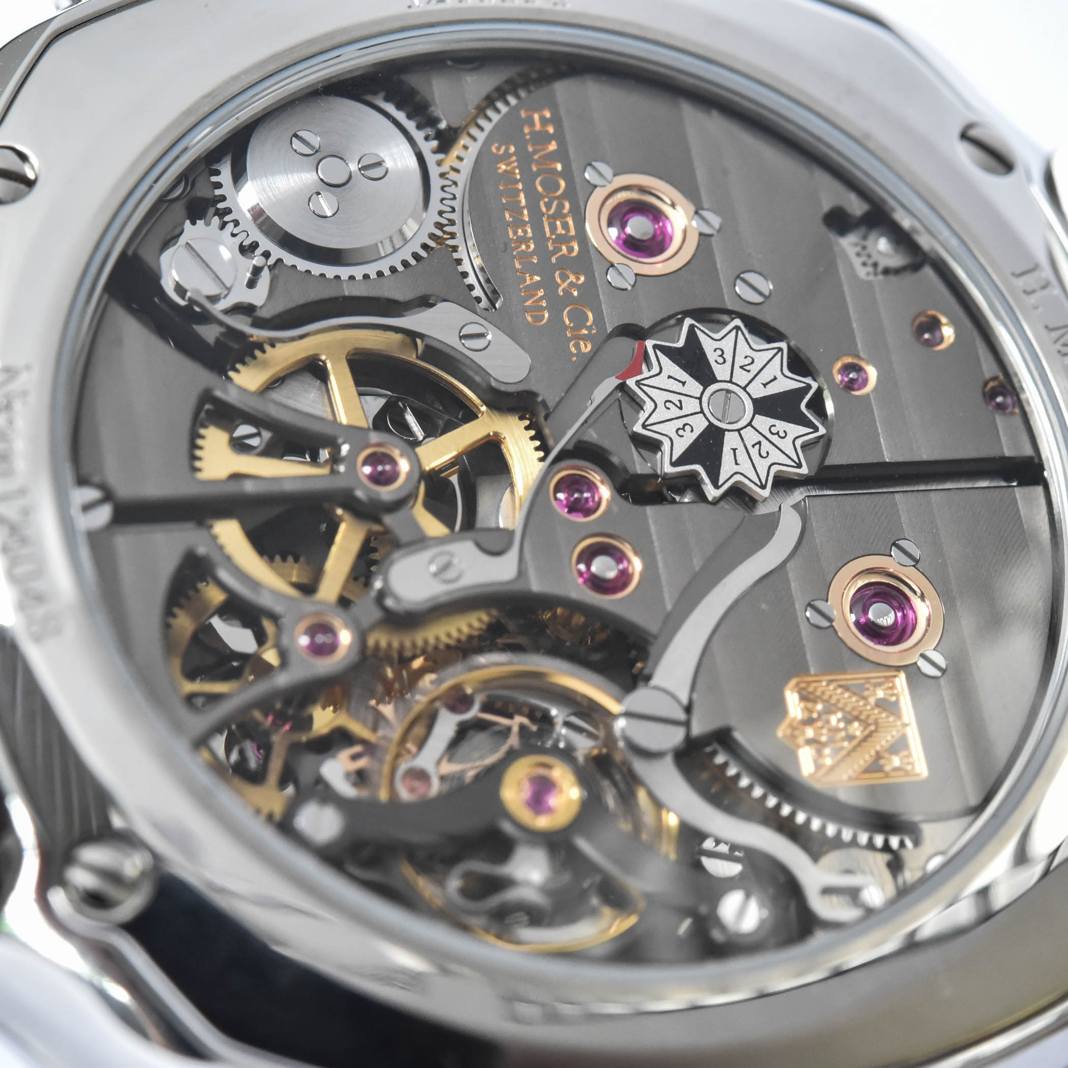 H moser Cie Streamliner Perpetual Calendar - Review - 7 H moser Cie Streamliner Perpetual Calendar