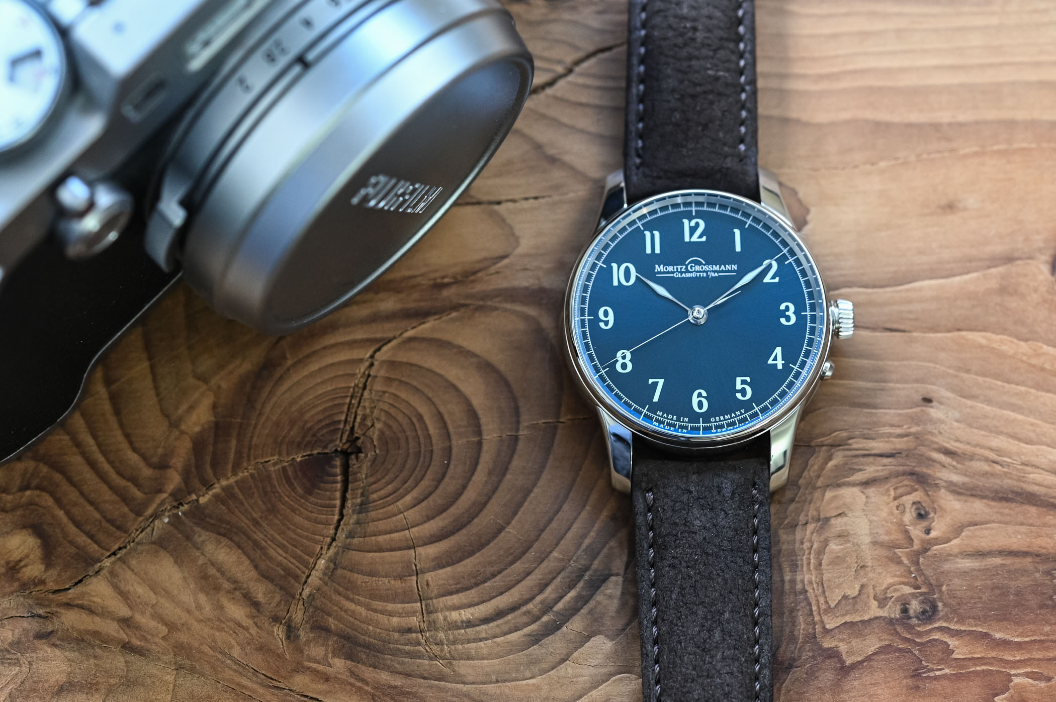 Moritz Grossmann Central Second stainless steel blue dial