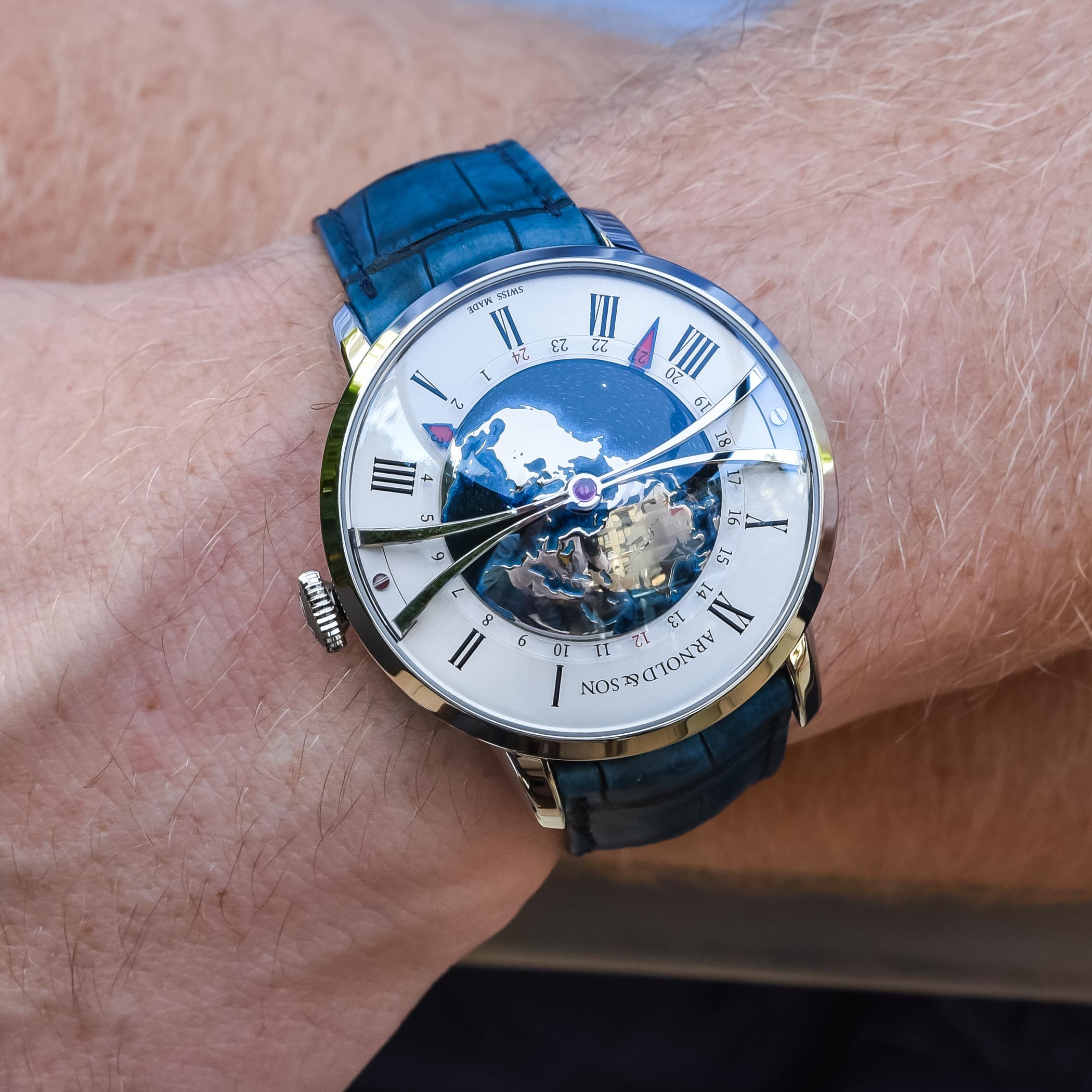 Arnold and Son Globetrotter stainless worldtimer steel hands-on - 2 Arnold & Son Globetrotter in Stainless Steel