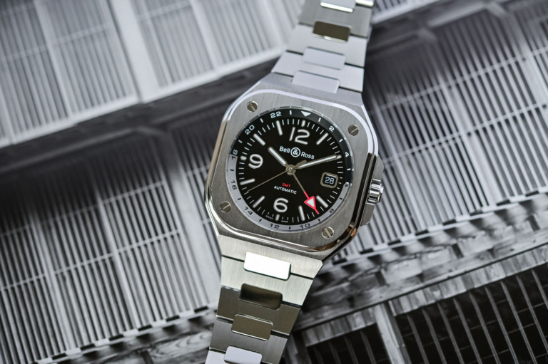 Bell & Ross BR 05 GMT