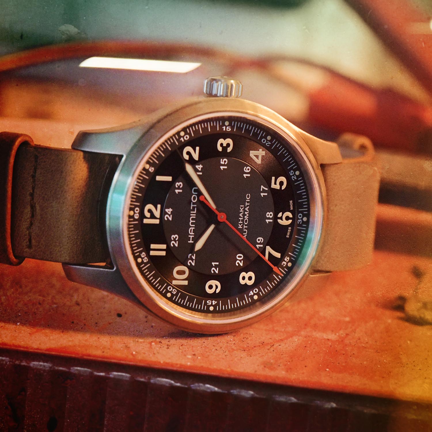 Hamilton x Far Cry 6 - Khaki Field Titanium Automatic H70645533 - 3 Hamilton x Far Cry 6 - Khaki Field Titanium Automatic H70645533