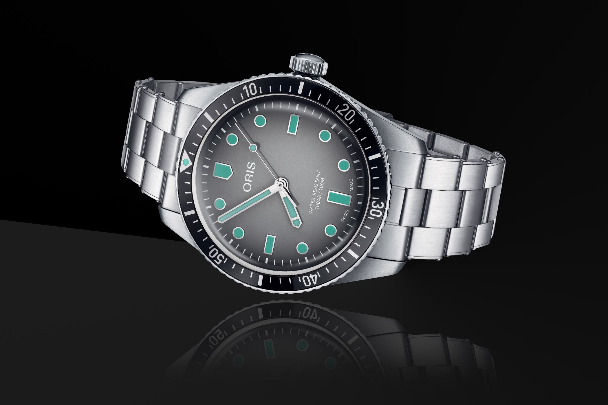 Oris Divers Sixty-Five Glow