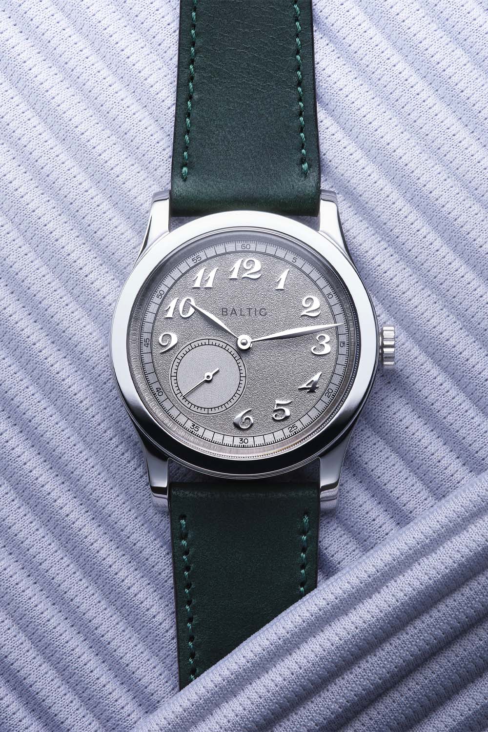 Baltic MR01 Silver Accessible Calatrava-style Micro Rotor Watch Baltic MR01 Silver Accessible Calatrava-style Micro Rotor