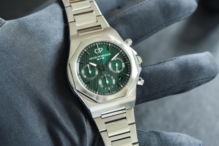 Girard Perregaux Laureato Aston Martin Edition