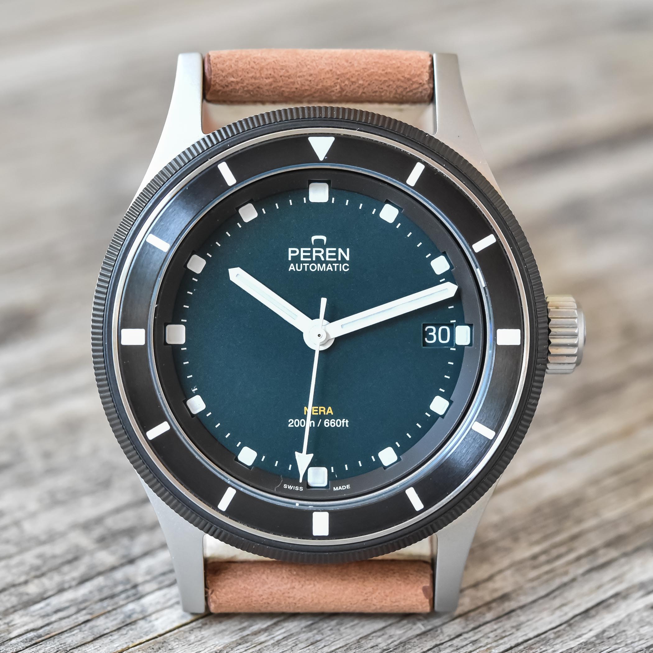 Peren Nera Rogue - Accessible Dive Watch Review - 6 Peren Nera Rogue