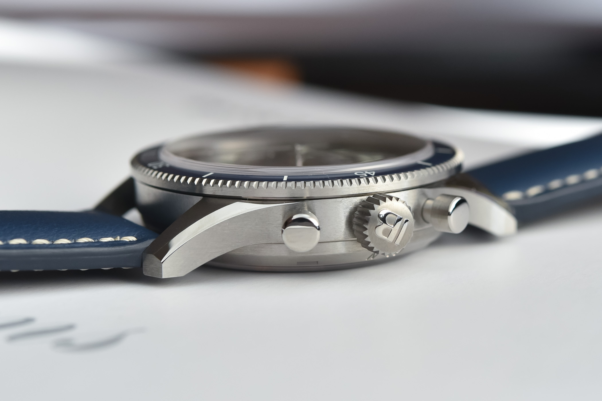 Blancpain Air Command Flyback Chronograph Titanium Blue Dial AC02-12B40-63 - review - 7 Blancpain Air Command Flyback Chronograph Titanium Blue Dial AC02-12B40-63