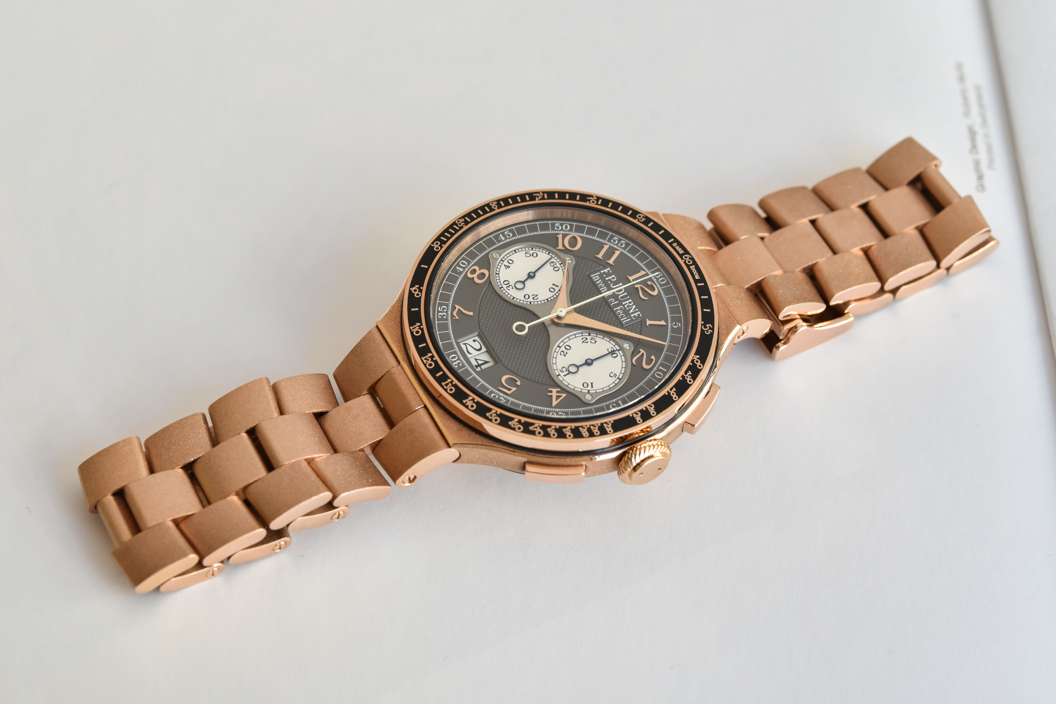 FP Journe LineSport Chronographe Monopoussoir Rattrapante Red Gold - Review - 4 F.P. Journe LineSport Chronographe Monopoussoir Rattrapante Red Gold