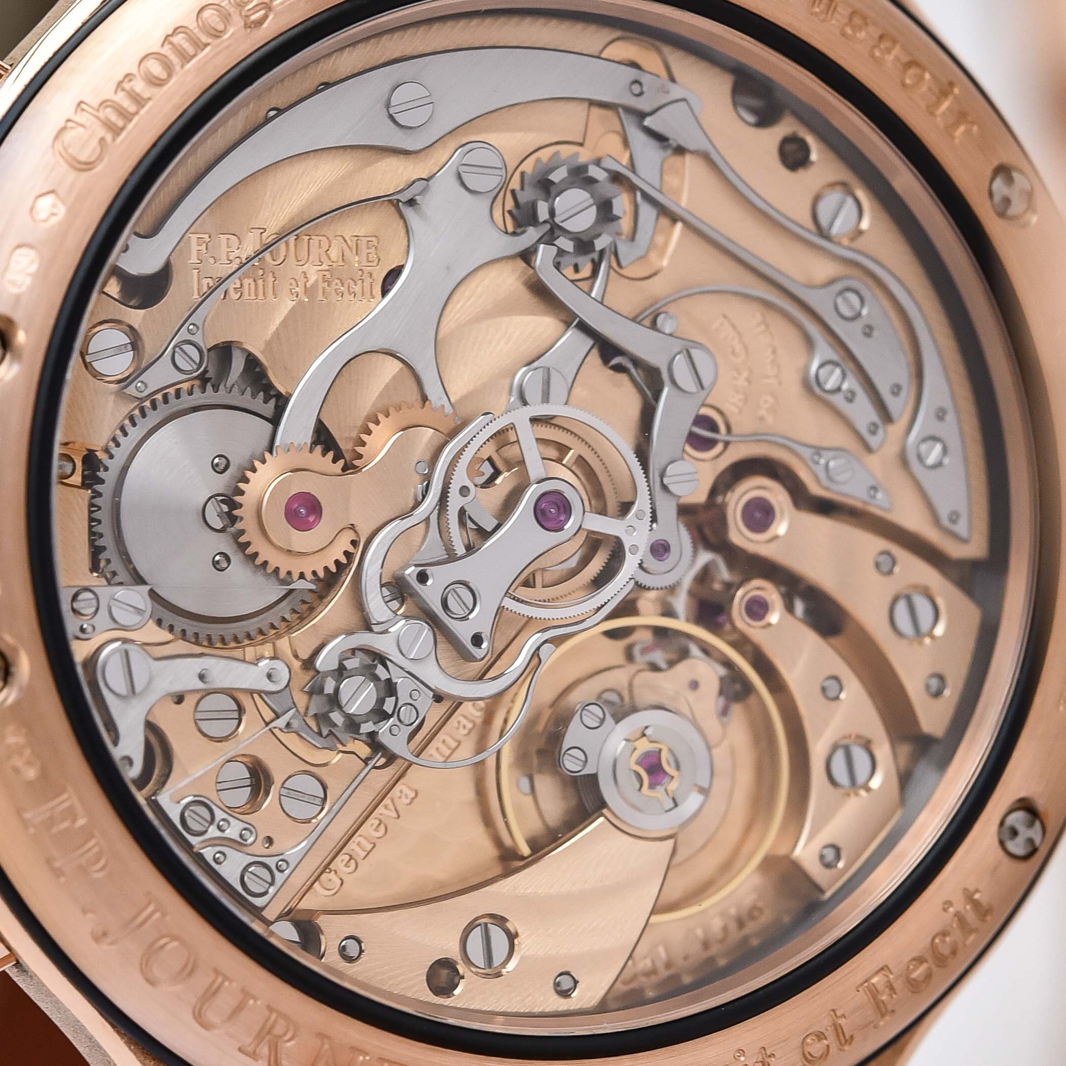 FP Journe LineSport Chronographe Monopoussoir Rattrapante Red Gold - Review - 5 F.P. Journe LineSport Chronographe Monopoussoir Rattrapante Red Gold