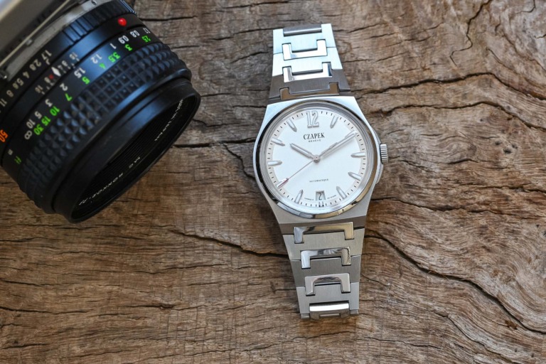 MONOCHROME Montre de Souscription 2 - Czapek Monochrome White Edition