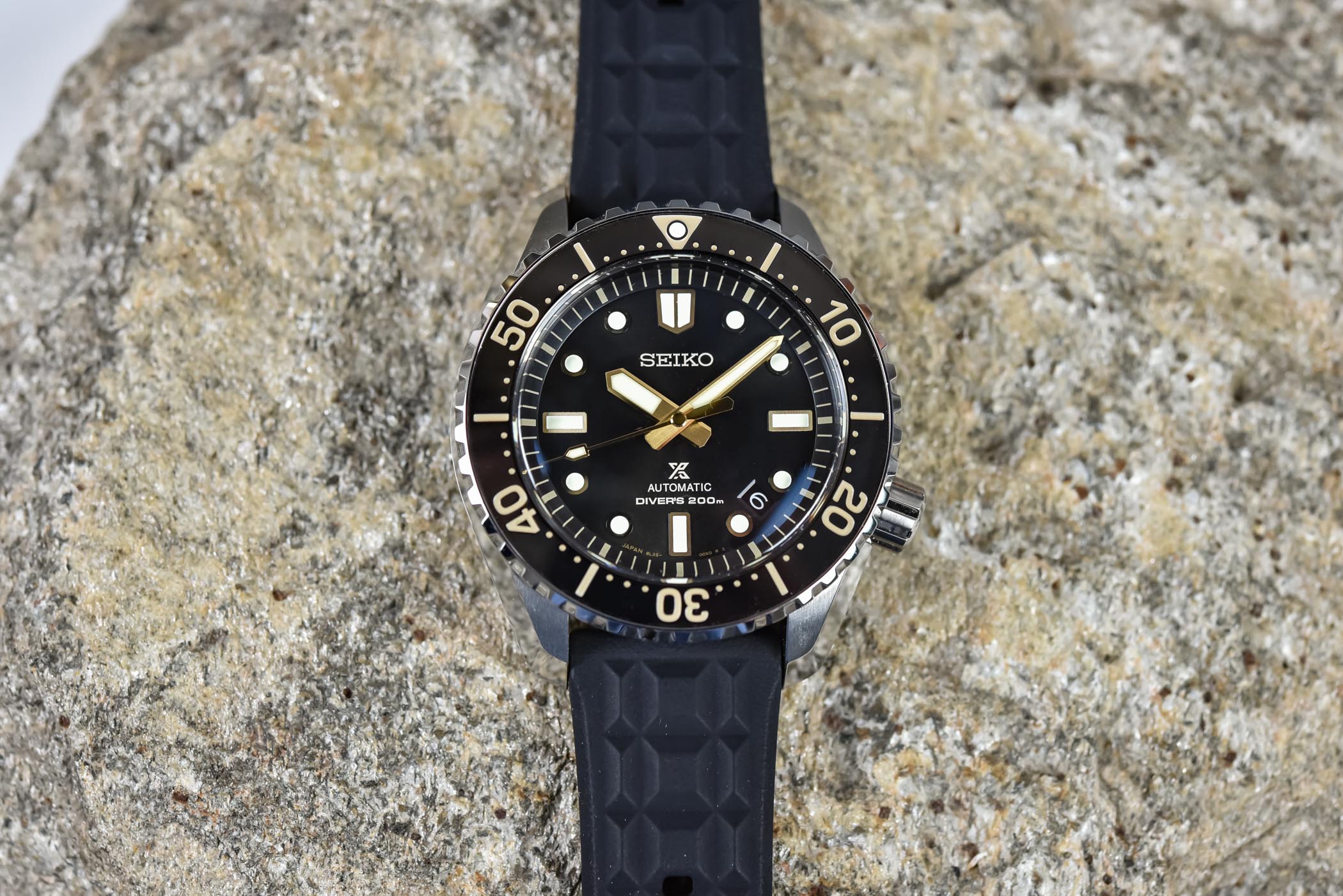 Seiko Prospex 1968 Diver’s Modern Re-interpretation Save the Ocean Limited Edition SLA057 - 2 Seiko Prospex 1968 Diver’s Modern Re-interpretation Save the Ocean Limited Edition SLA057