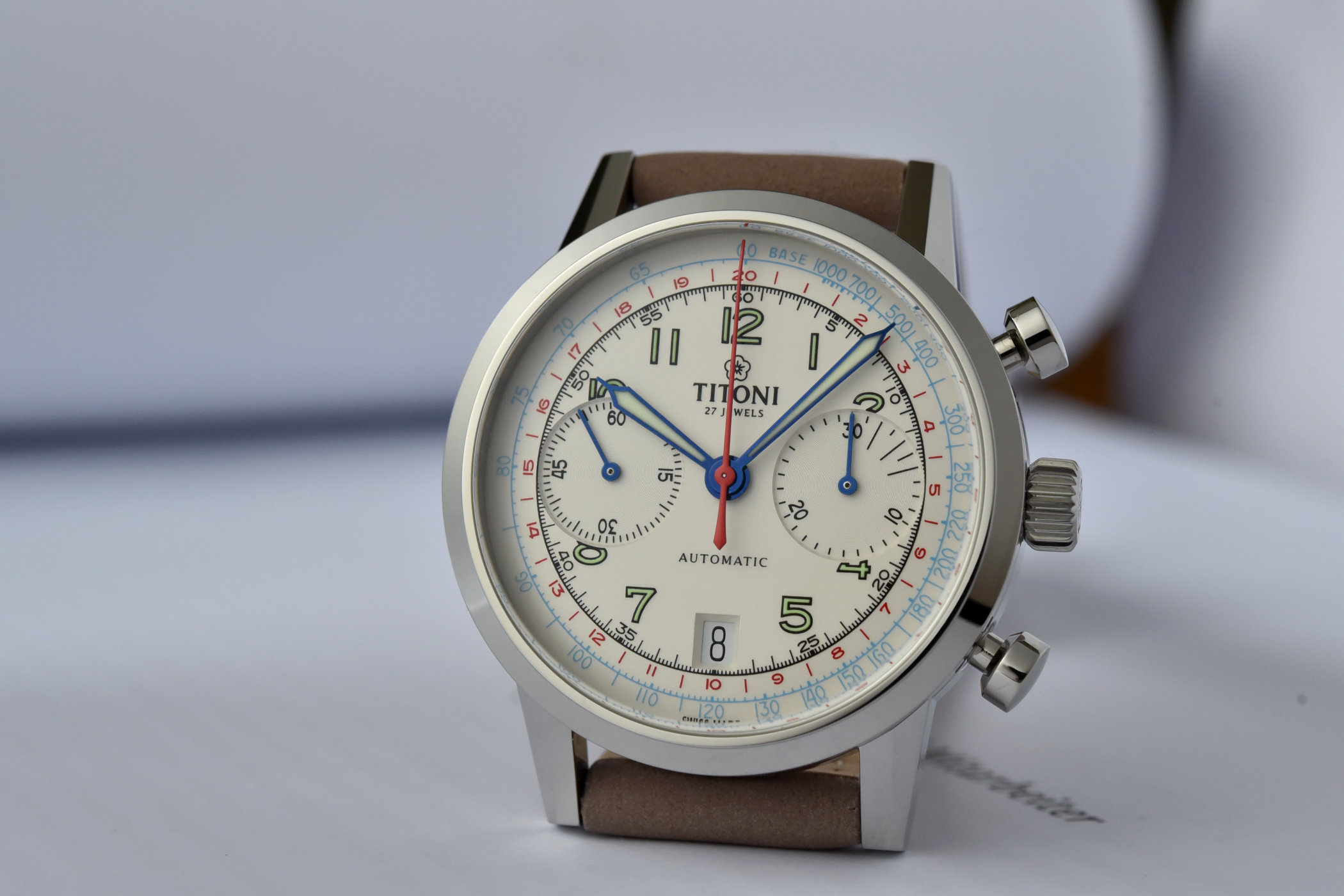 Titoni Heritage Bicompax Chronograph Retro & Modern Retro 5 Titoni Heritage Bicompax Chronograph Retro & Modern Retro 5