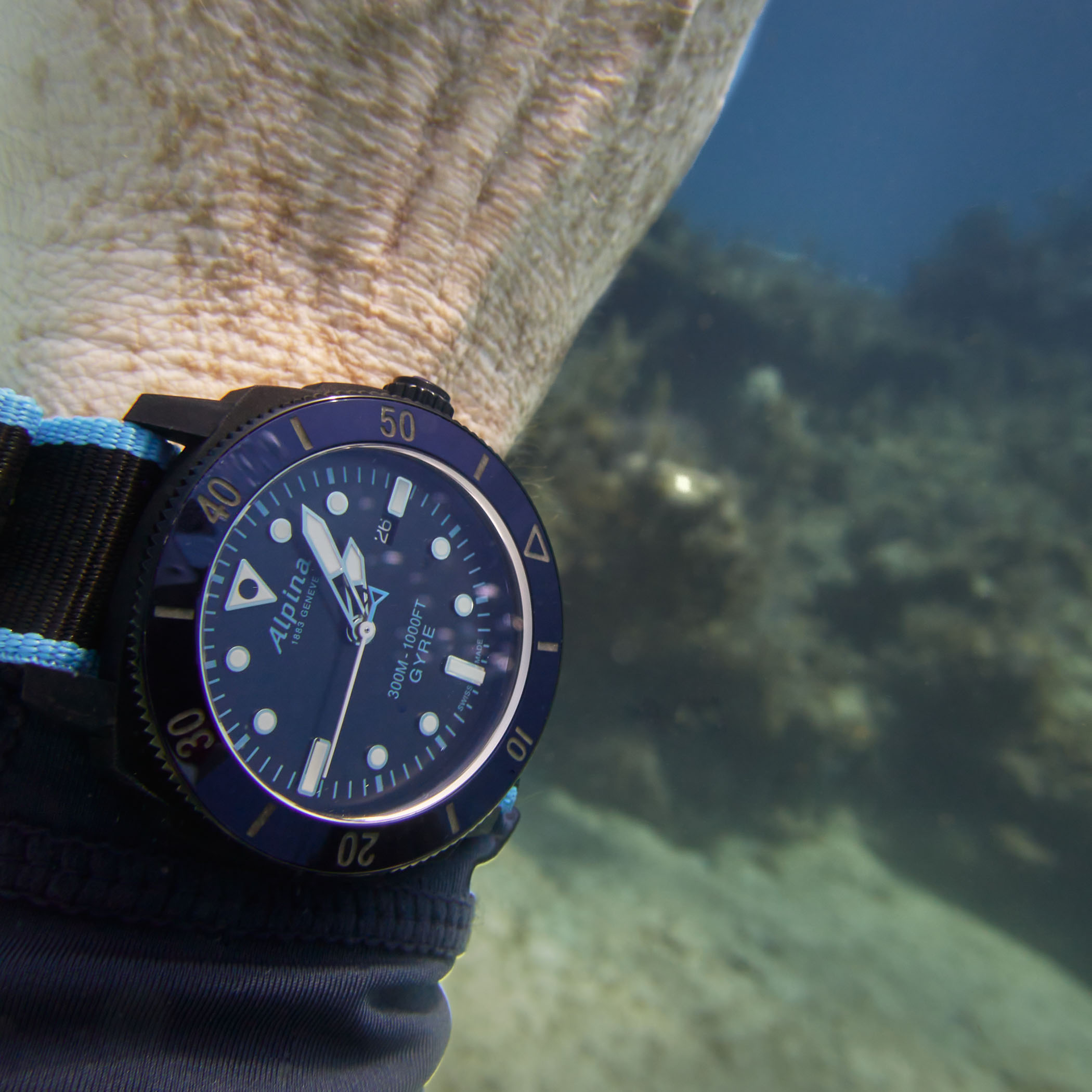 Alpina Seastrong Diver Gyre Automatic 2021 Edition 44mm - Eco-Friendly Dive Watch Review underwater - 8 Alpina Seastrong Diver Gyre Automatic