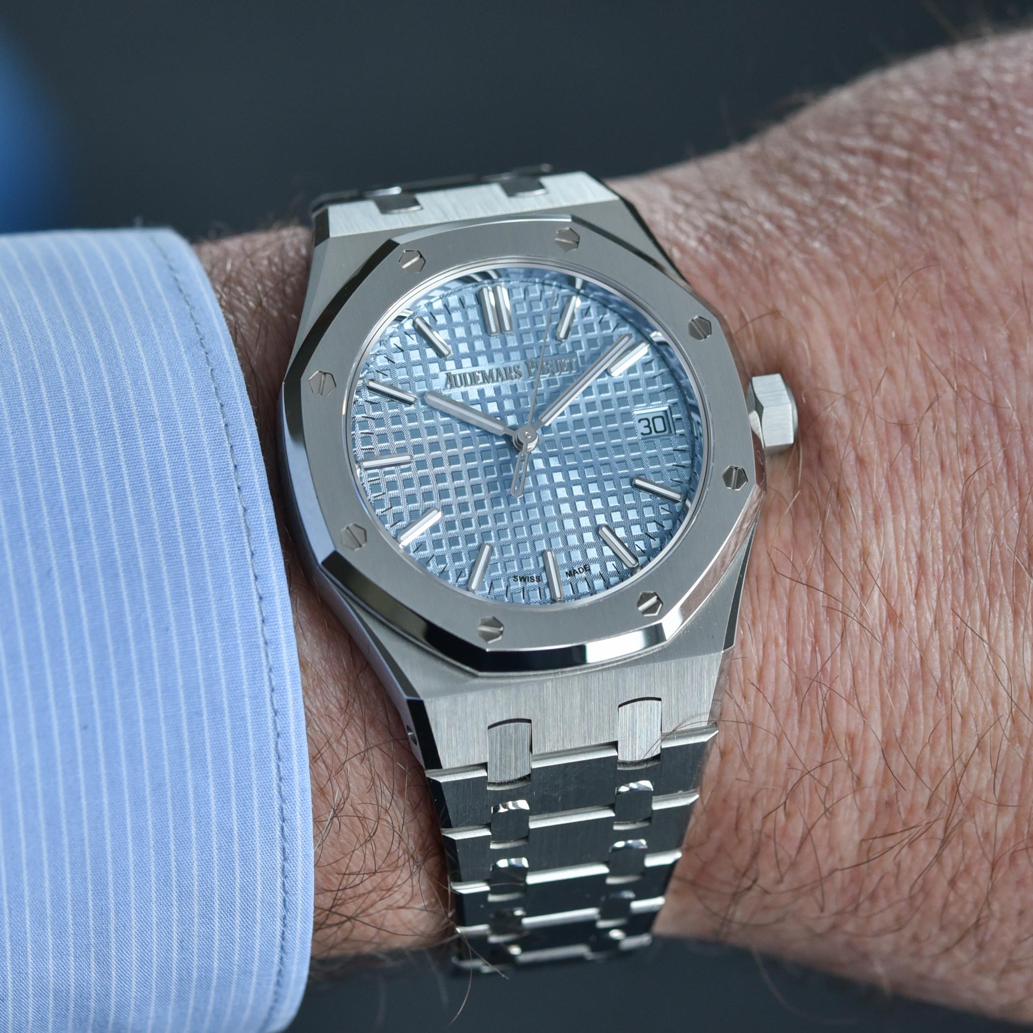 Audemars Piguet Royal Oak Selfwinding 37mm 15550ST - 50th anniversary - 6 Audemars Piguet Royal Oak Selfwinding 37mm 15550ST