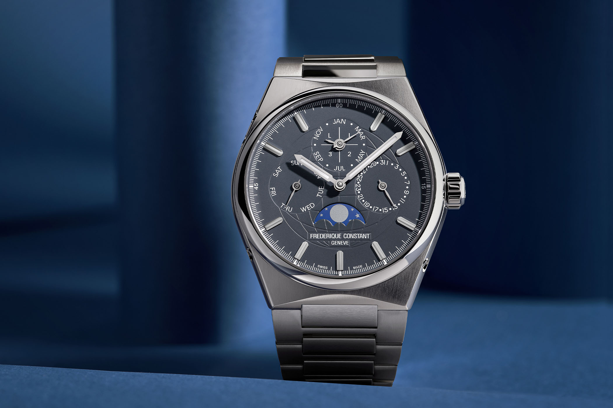 Frederique Constant Highlife Perpetual Calendar Manufacture Blue-Grey Dial