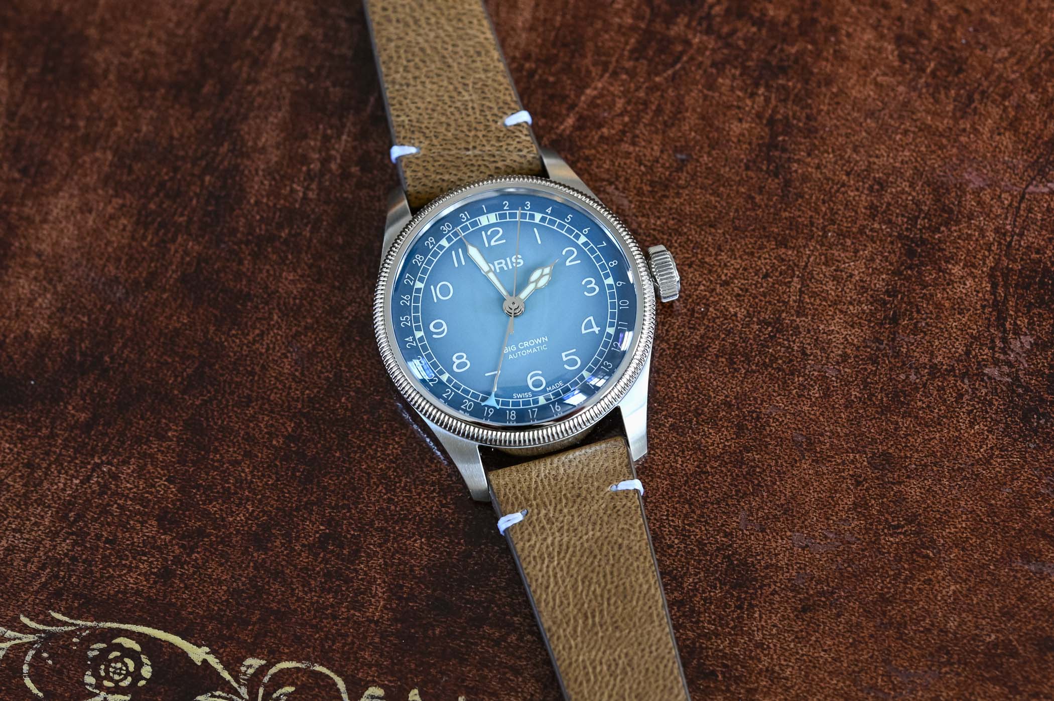 Oris Big Crown X Cervo Volante 38mm - Oris Big Crown Pointer Date 38mm