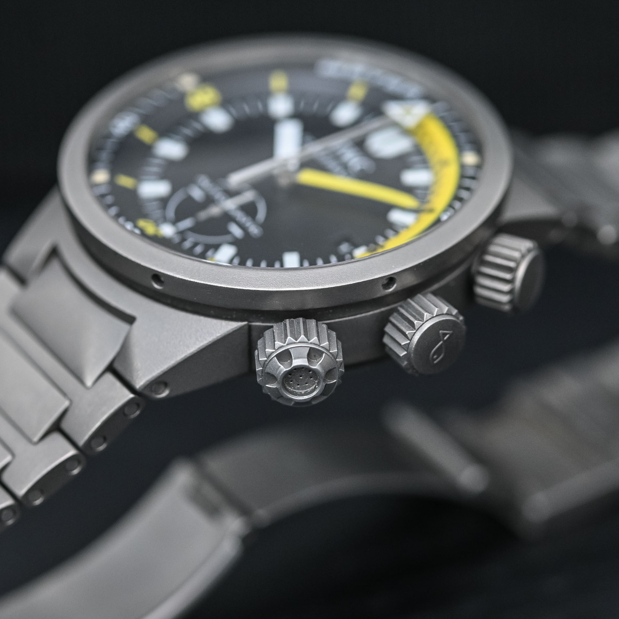 IWC GST Deep One IW3527 Dive Watch Depth Gauge