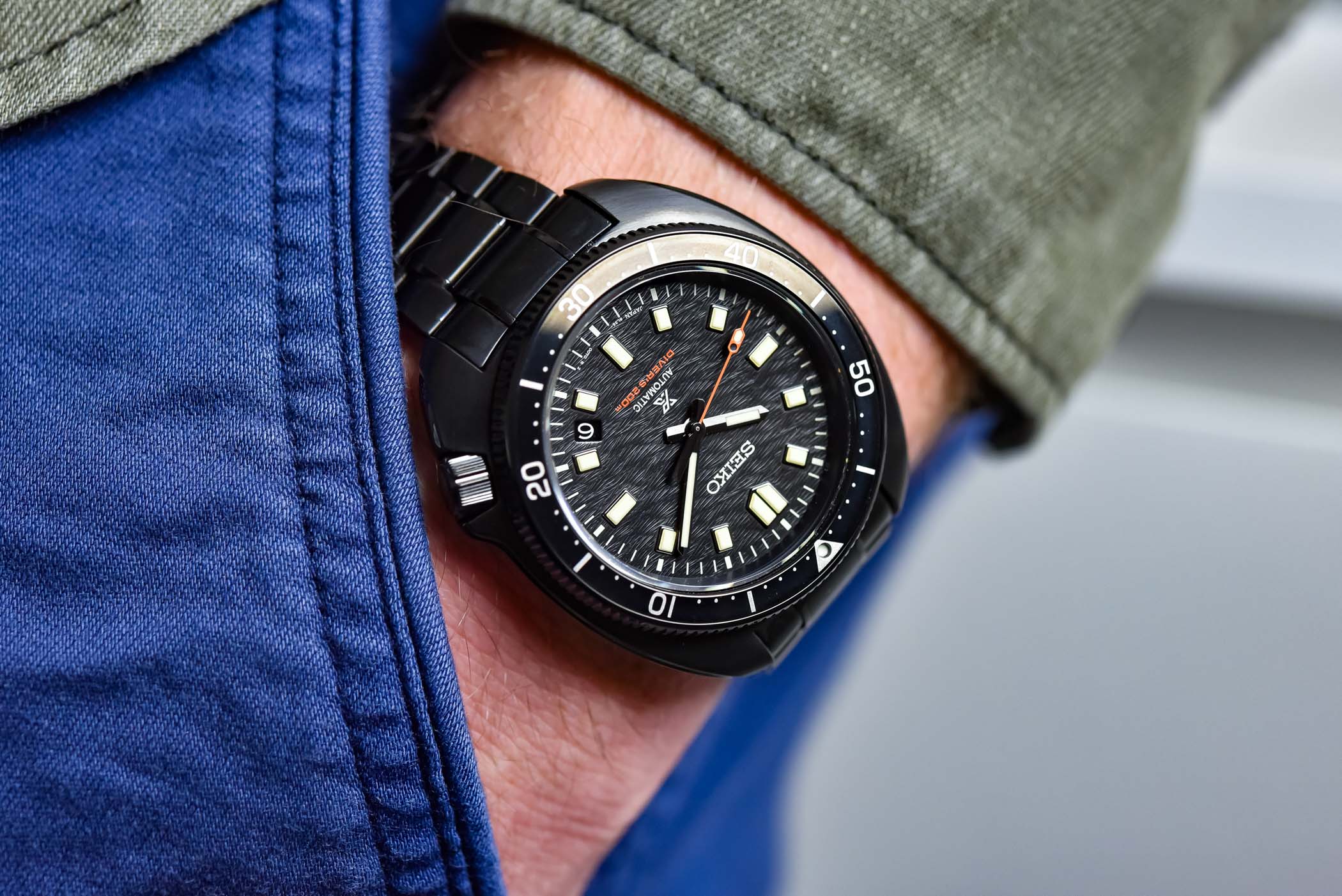 Seiko Prospex Black Series Limited Edition 1970 Mechanical Divers Modern Re-interpretation SLA061
