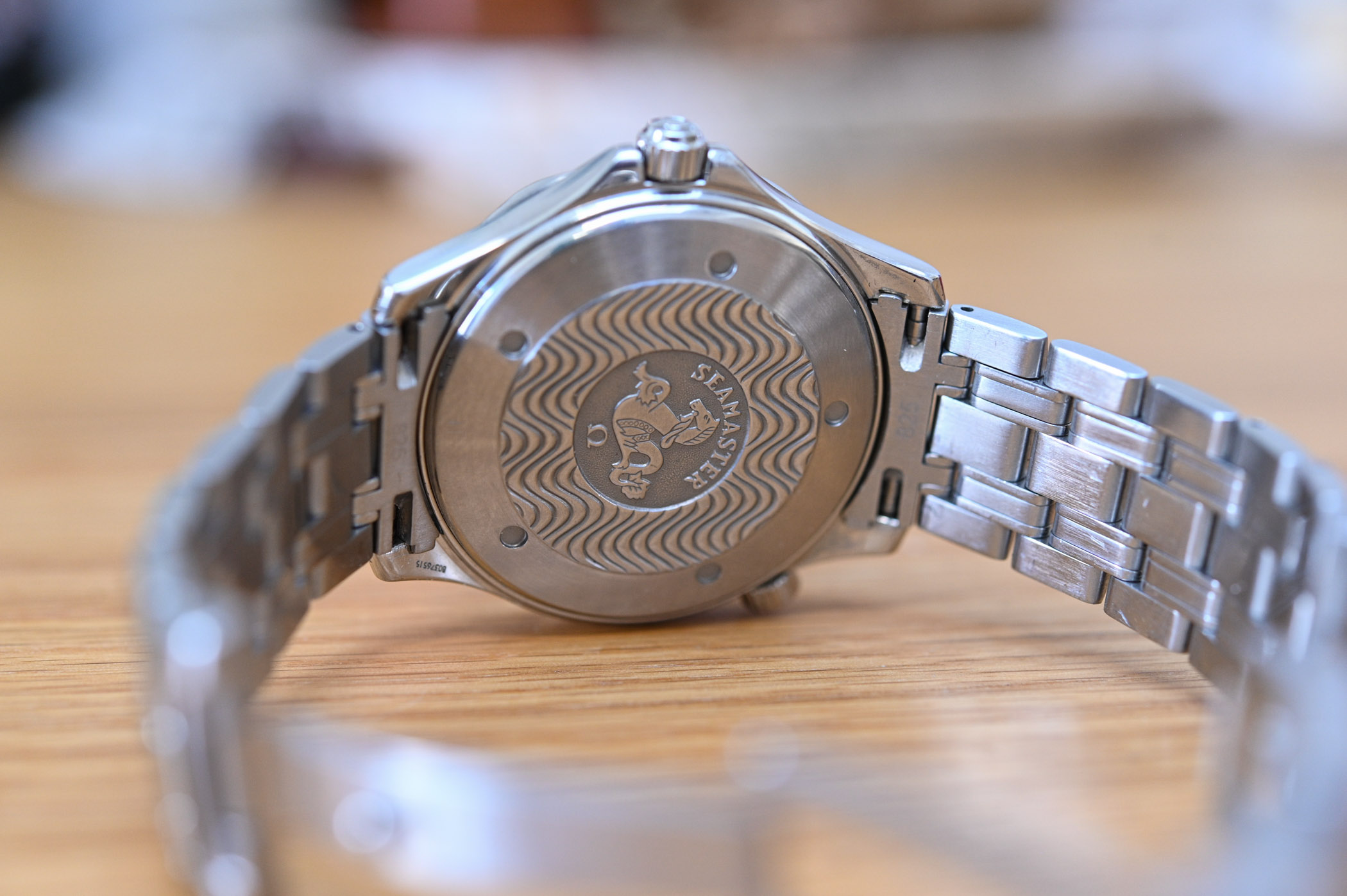 Collectors Corner - Omega Seamaster Professional 300M SMP Bond Watch 2531.80.00 - vintage guide - 4 Collectors Corner - Omega Seamaster Professional 300M SMP Bond Watch 2531.80.00