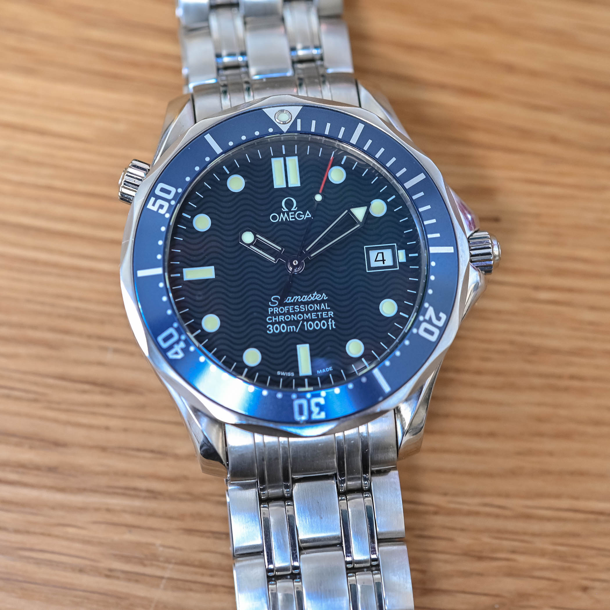 Collectors Corner - Omega Seamaster Professional 300M SMP Bond Watch 2531.80.00 - vintage guide - 5 Collectors Corner - Omega Seamaster Professional 300M SMP Bond Watch 2531.80.00