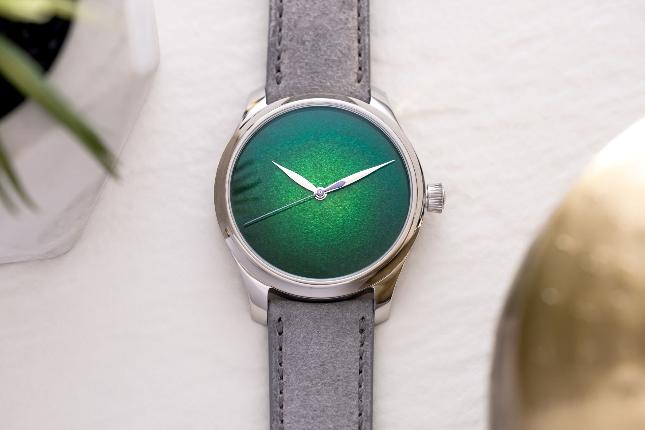H. Moser & Cie Endeavour Centre Seconds Concept Lime Green