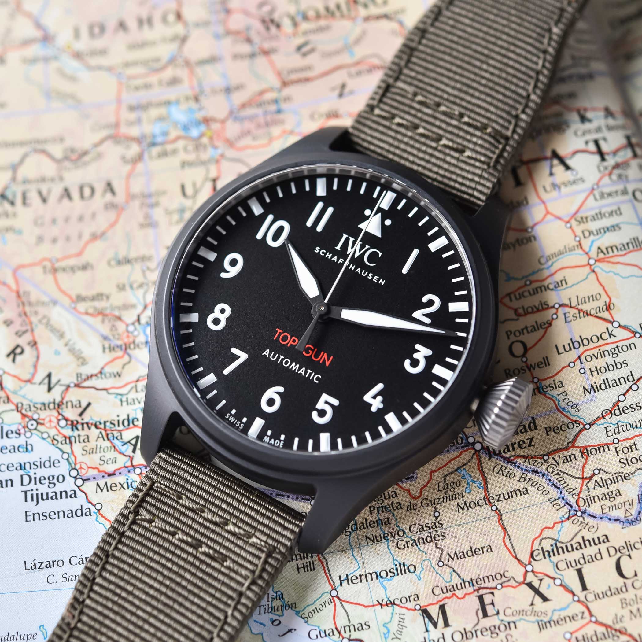 IWC Big Pilots 43 TOP GUN Black Ceramic IW329801 - hands-on - watches and wonders 2022 - 9 IWC Big Pilot's Watch 43 TOP GUN Black Ceramic IW329801