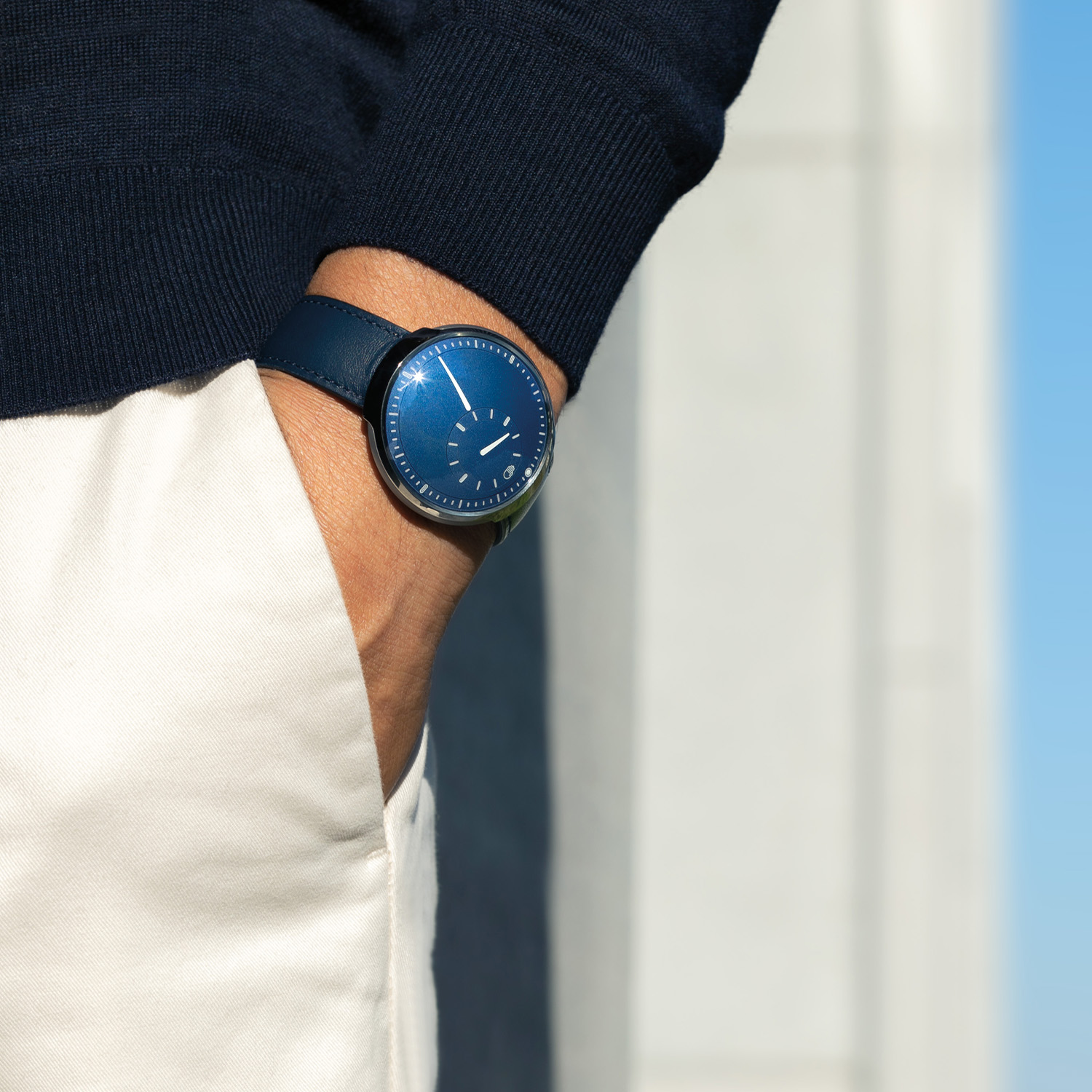 Ressence Type 8 - 6 Ressence Type 8C