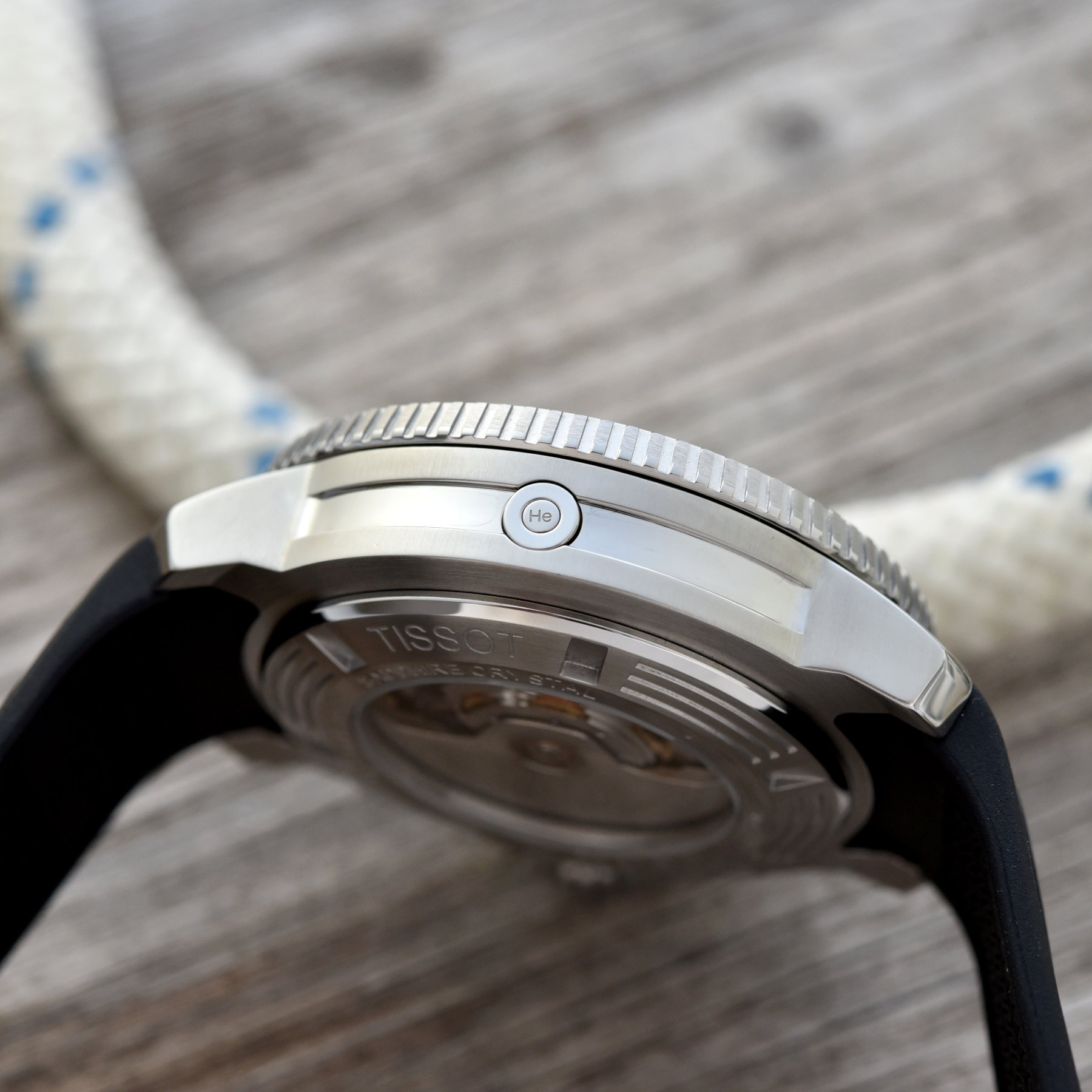 Tissot Seastar 2000 Professional Black 5 Tissot Seastar 2000 Professional Black 5