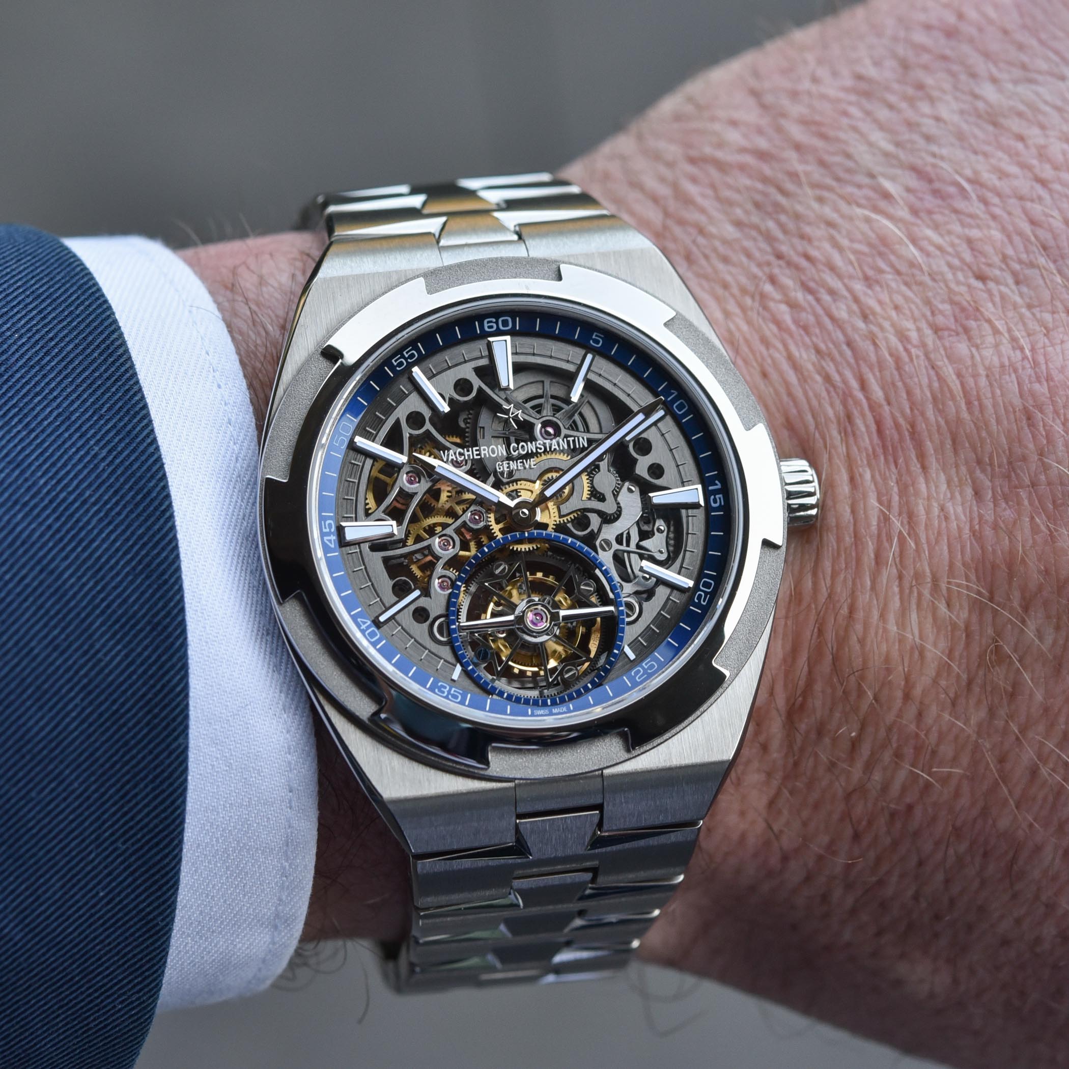 Vacheron Constantin Overseas Tourbillon Skeleton Automatic 6000V - hands-on - watches and wonders 2022 - 7 Vacheron Constantin Overseas Tourbillon Skeleton Automatic 6000V - hands-on - watches and wonders 2022 - 7