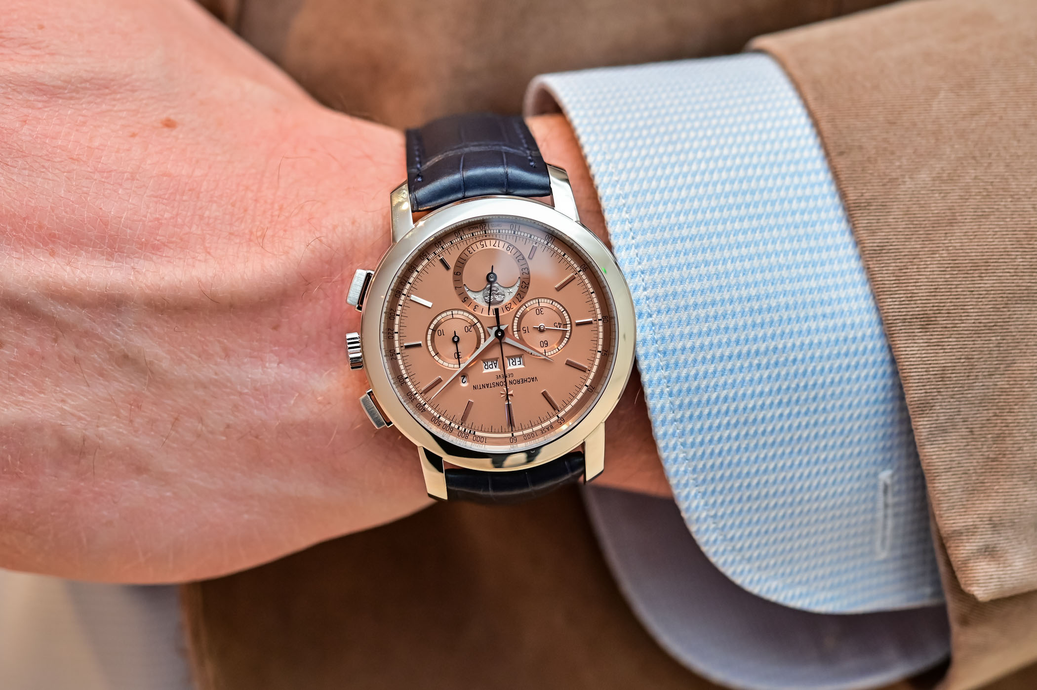 Vacheron Constantin Traditionnelle Perpetual Calendar Chronograph Salmon Dial Platiinum