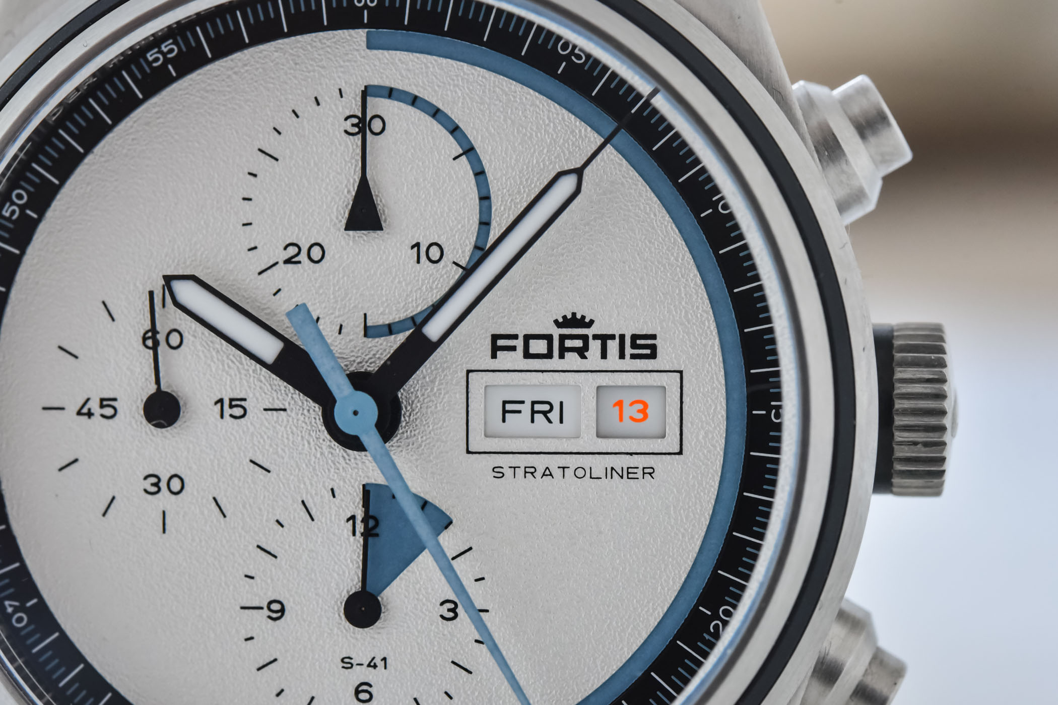 Fortis Stratoliner Chronograph - watch for Space Travelers tested in space - hands-on - 11 Fortis Stratoliner Space Watch Chronograph