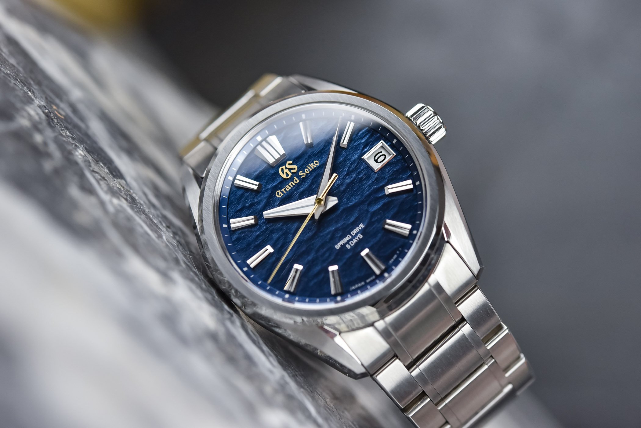 Grand Seiko Evolution 9 140th Anniversary Limited Edition SLGA007 lake suwa