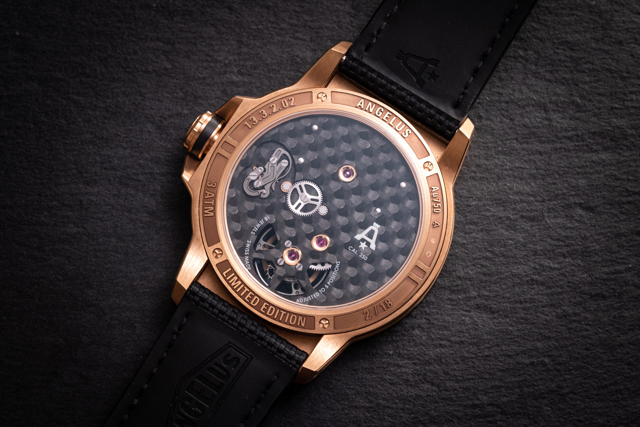 Angelus Gold & Carbon Flying Tourbillon 4 Angelus Gold & Carbon Flying Tourbillon 4