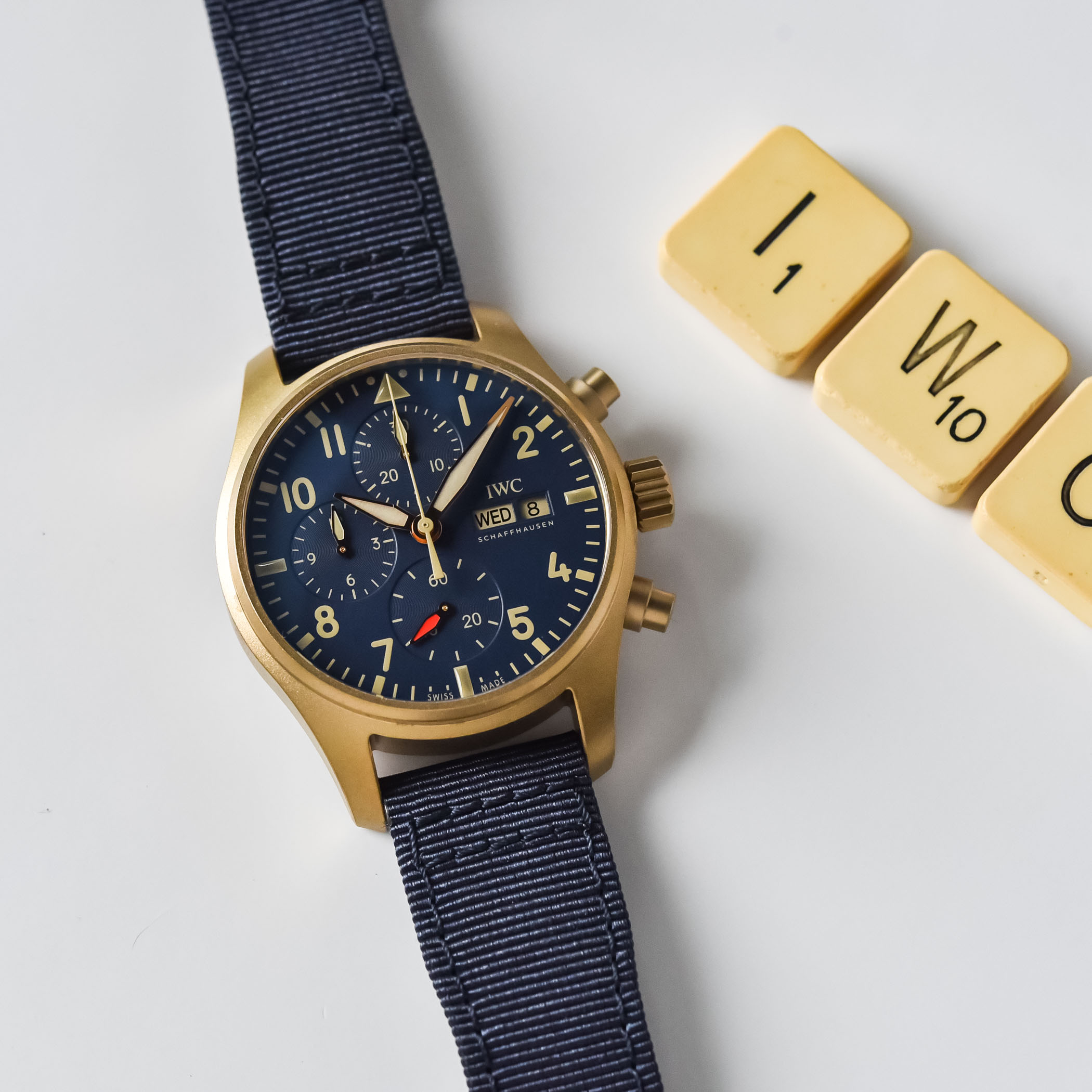 IWC Pilot's Watch Chronograph 41 Bronze Blue Dial IW388109 - review - 3 IWC Pilot's Watch Chronograph 41 Bronze Blue Dial IW388109