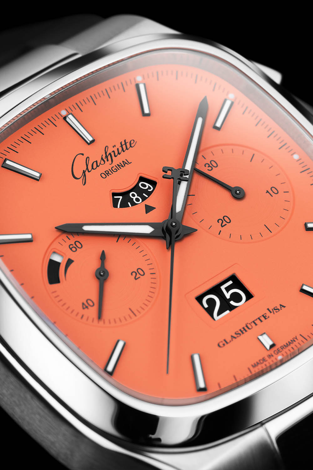Glashutte Original Seventies Chronograph Panorama Date Limited Edition 2022 Vibing Orange - 3 Glashutte Original Seventies Chronograph Panorama Date Limited Edition 2022 Vibing Orange